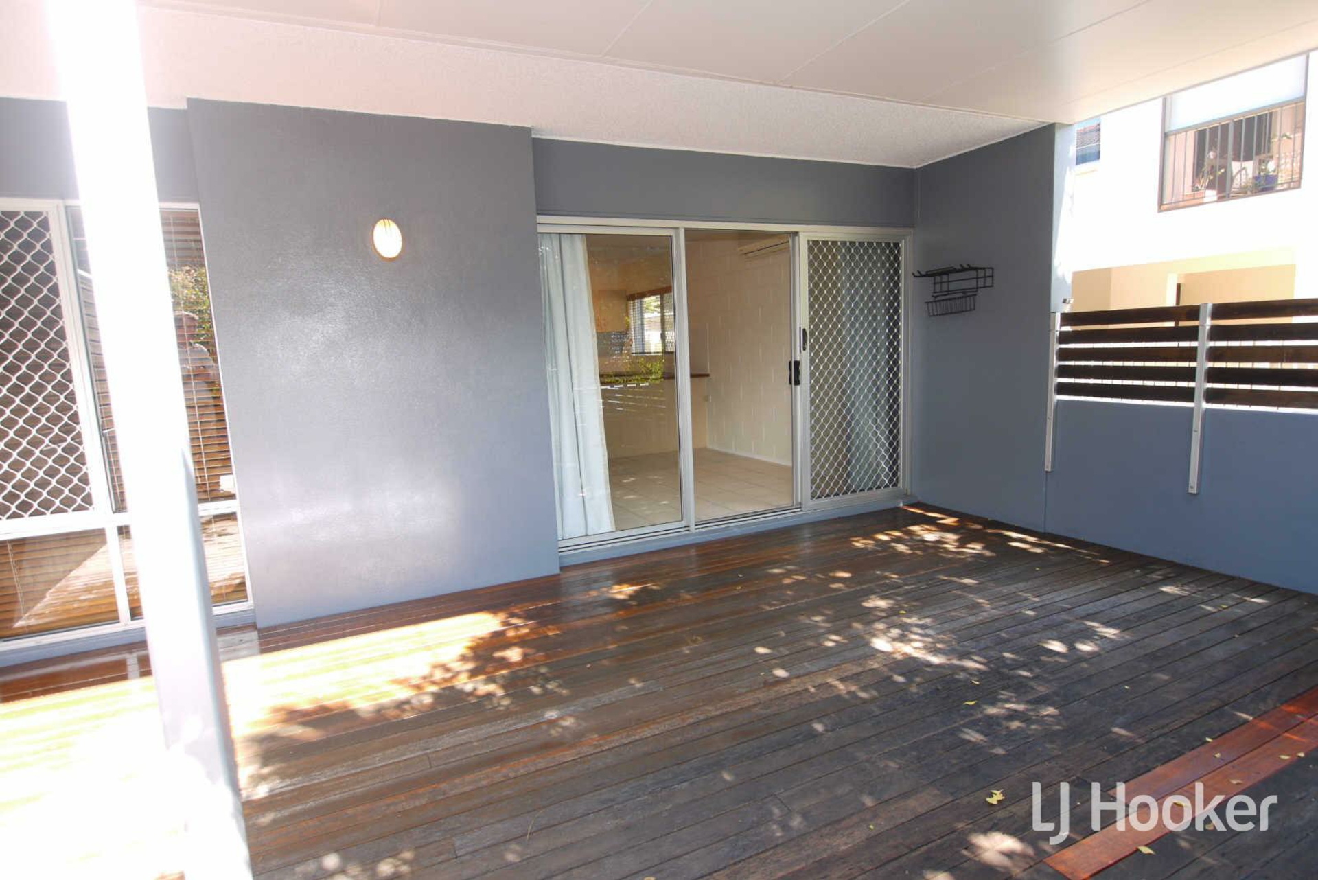 1/10 Paxton Street, NORTH WARD