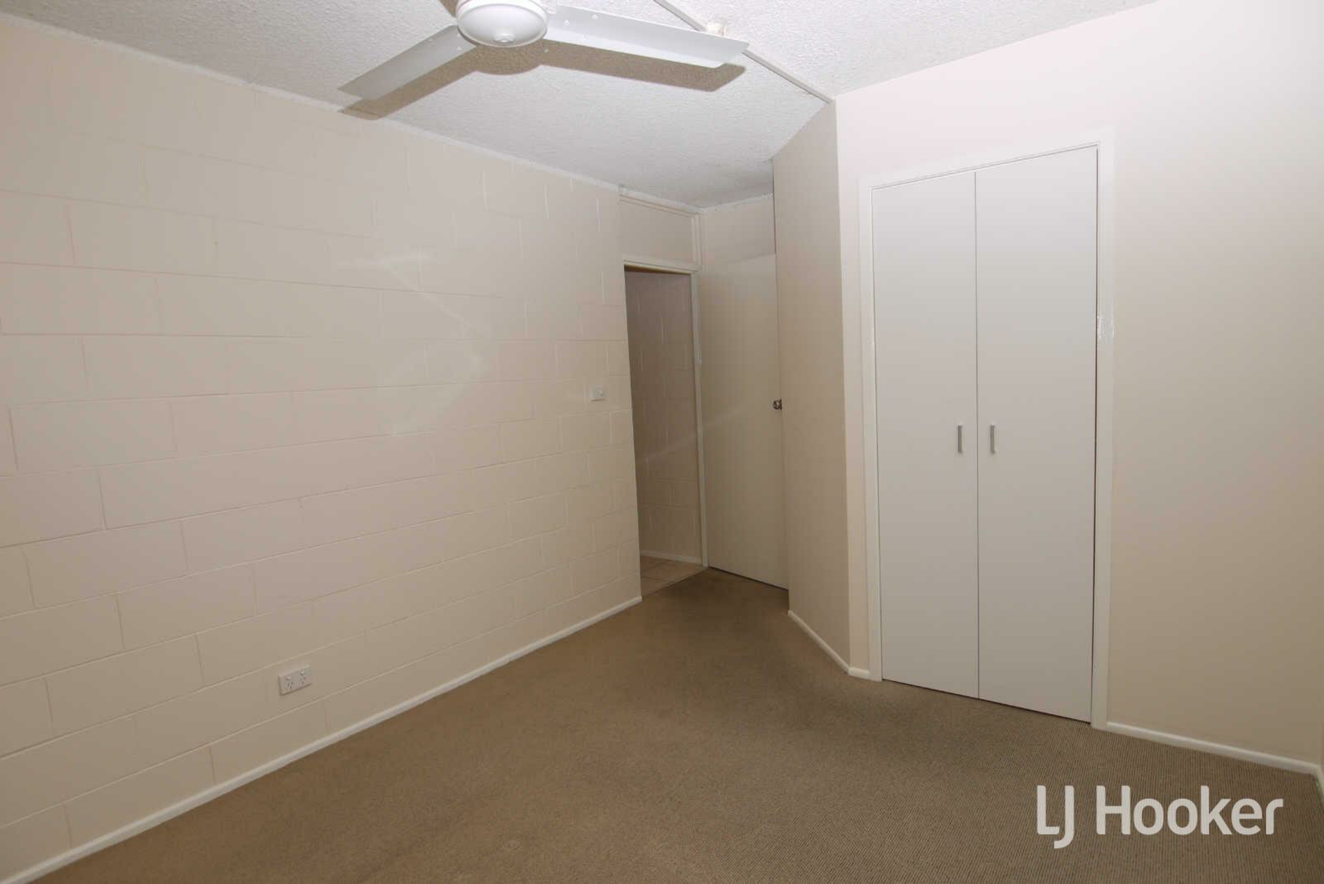 1/10 Paxton Street, NORTH WARD