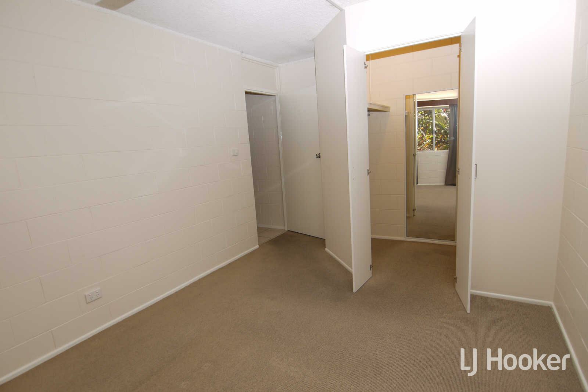 1/10 Paxton Street, NORTH WARD