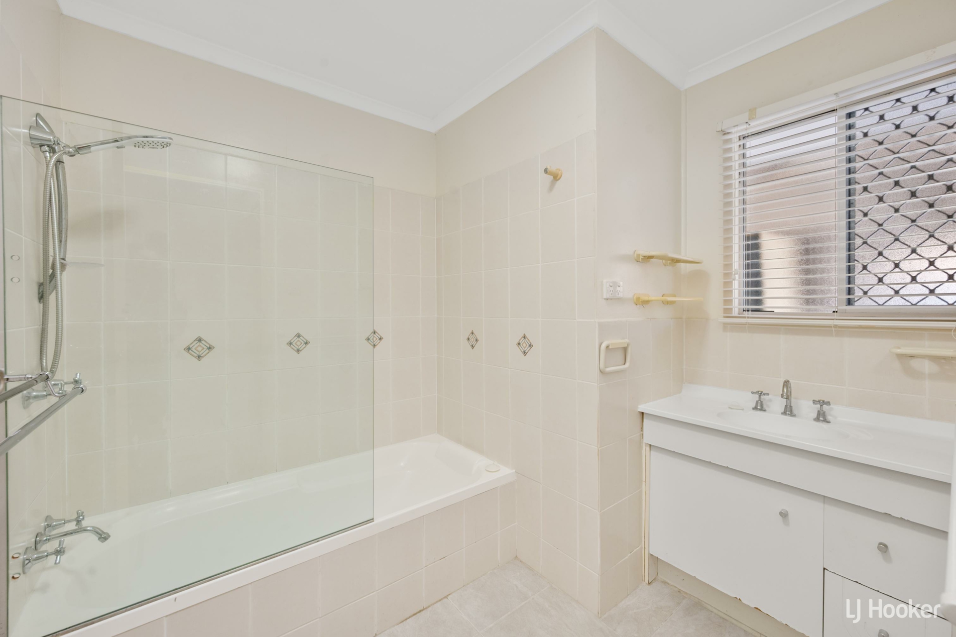 12 Equinna Court Kirwan QLD Property Details LJ Hooker