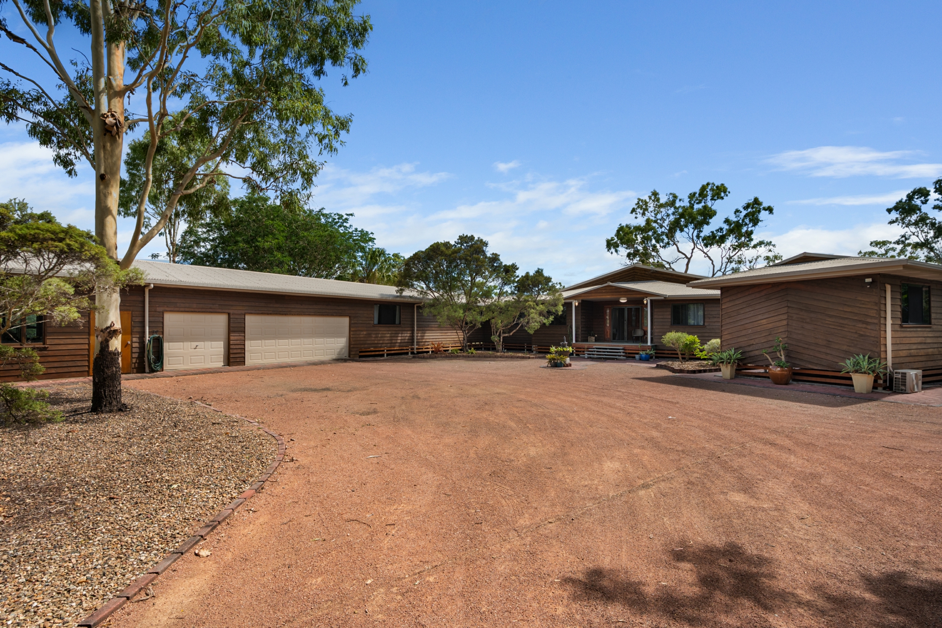 16 Vanessa Court, ALICE RIVER