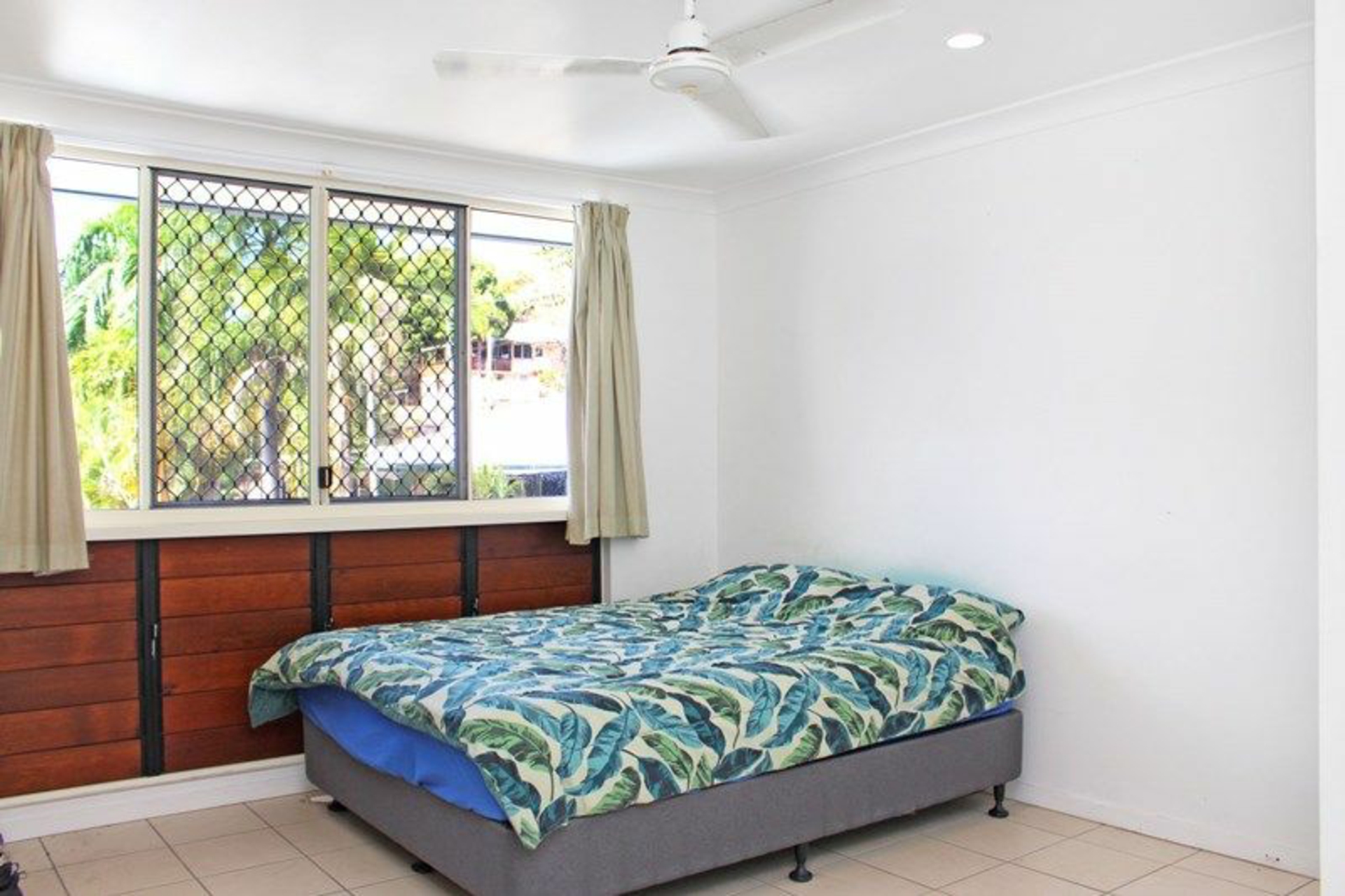 5/300 Stanley Street West, NORTH WARD