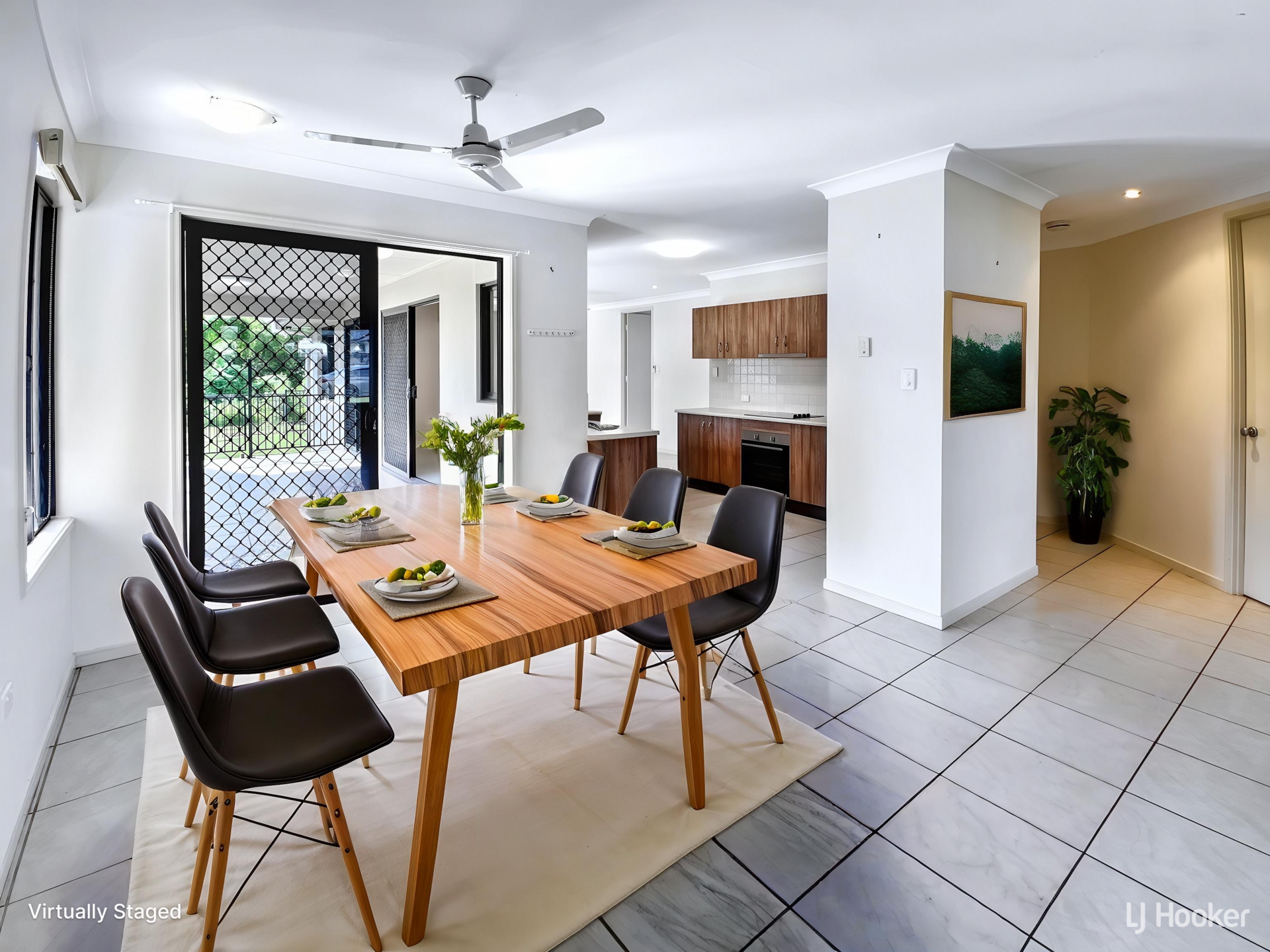 51 Anchorage, BUSHLAND BEACH
