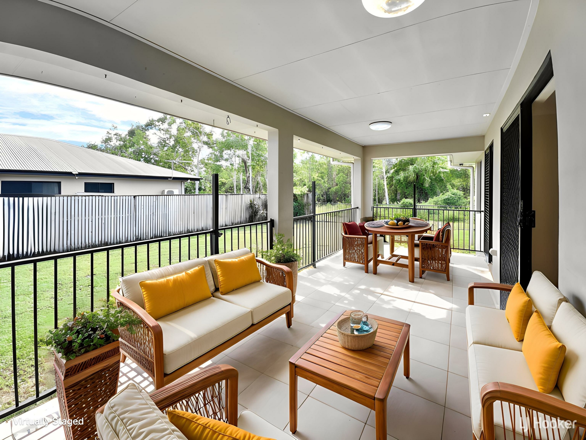 51 Anchorage, BUSHLAND BEACH