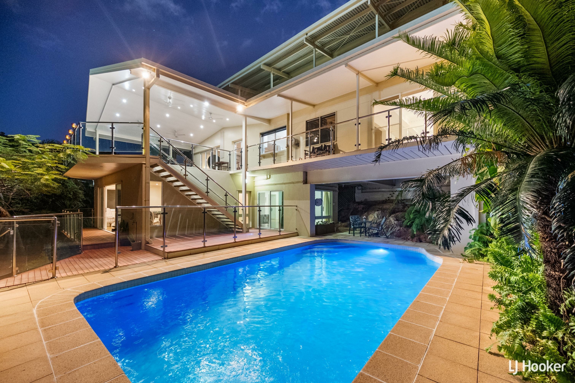 9 Yarrawonga Drive, CASTLE HILL