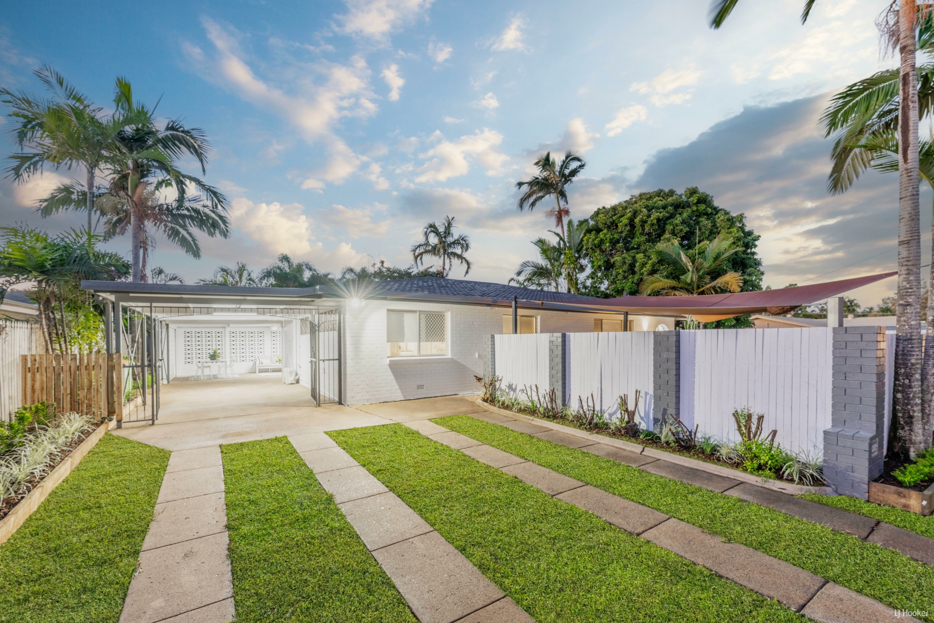 61 Mill Drive, HEATLEY