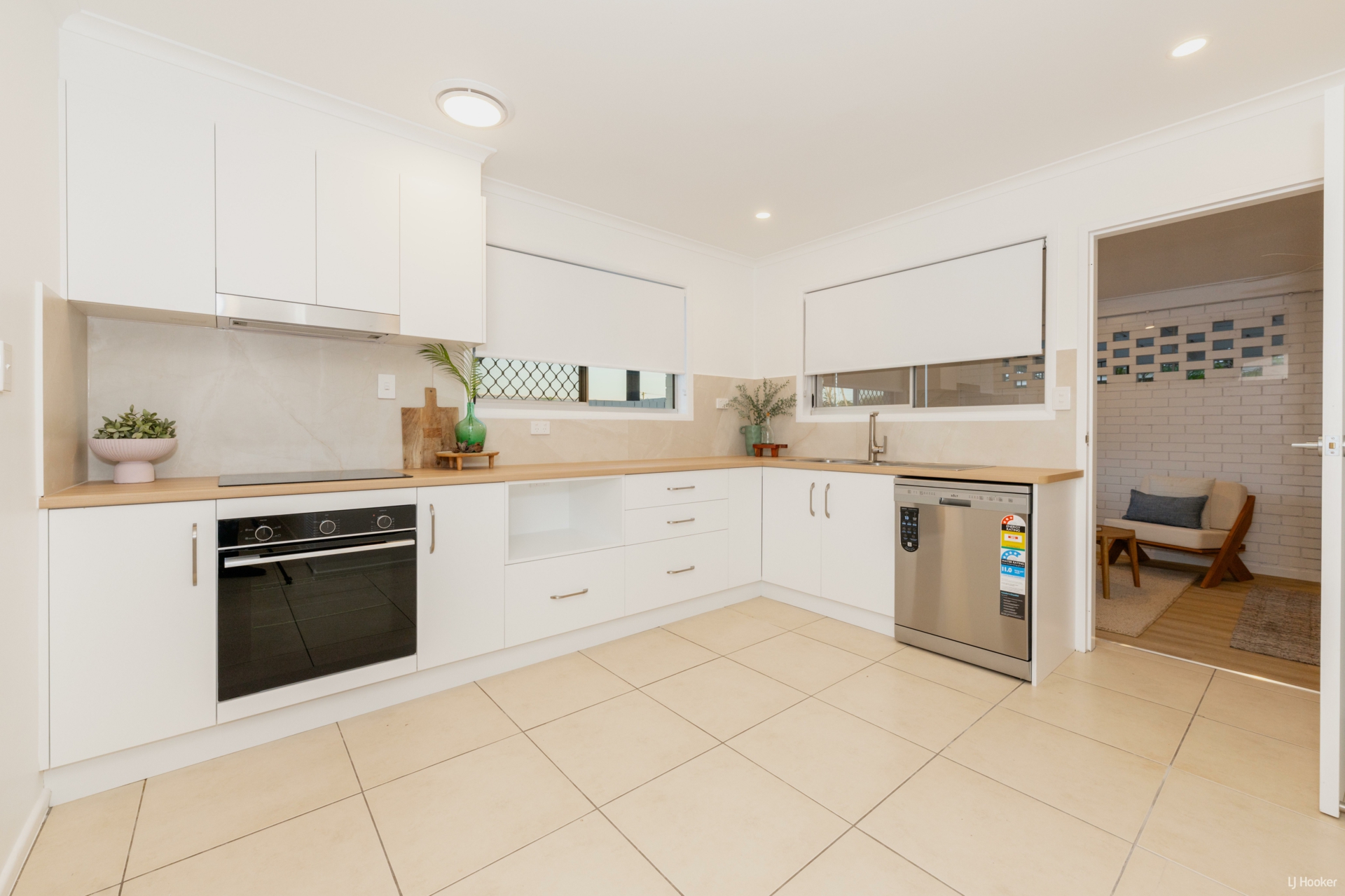 61 Mill Drive, HEATLEY