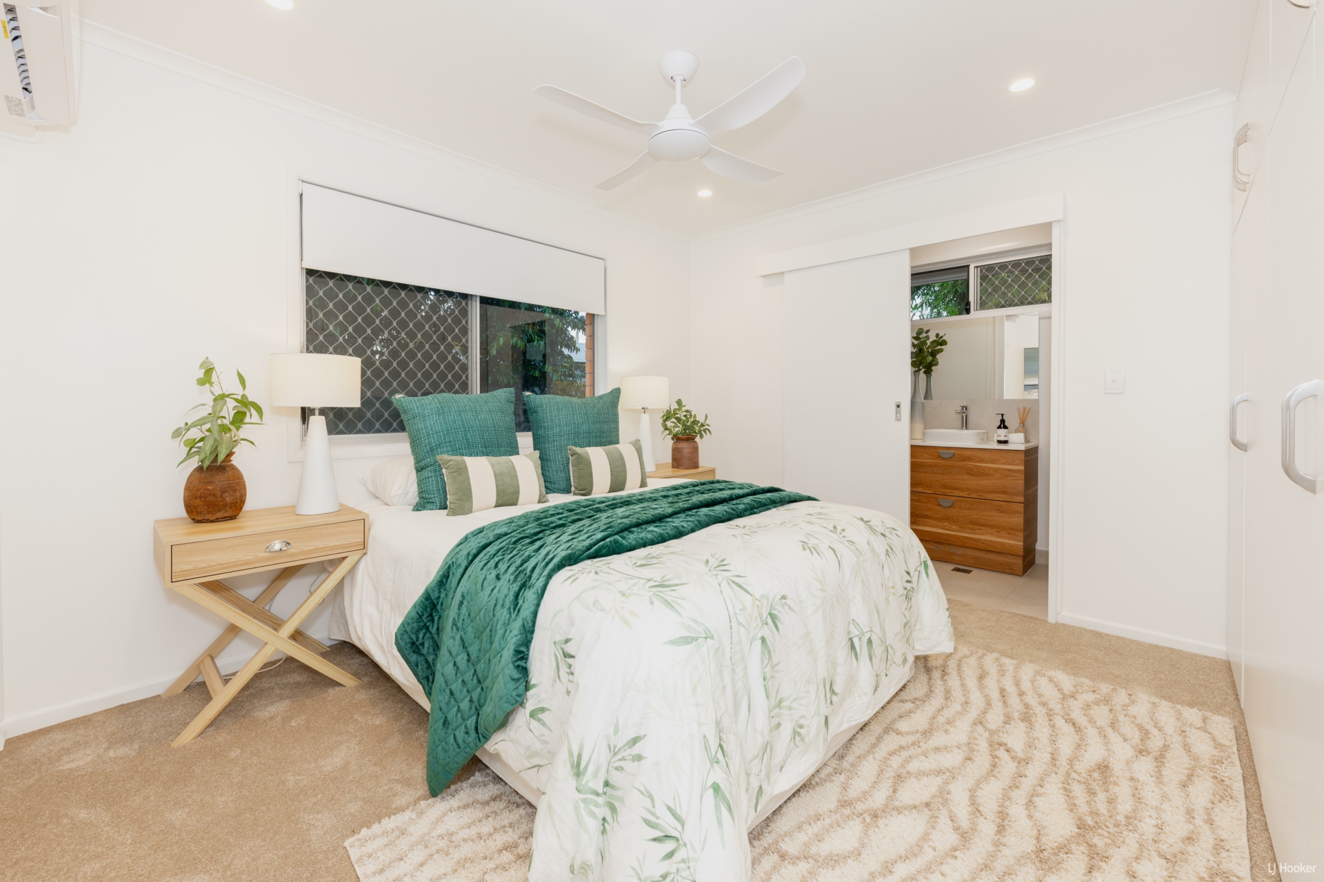 61 Mill Drive, HEATLEY