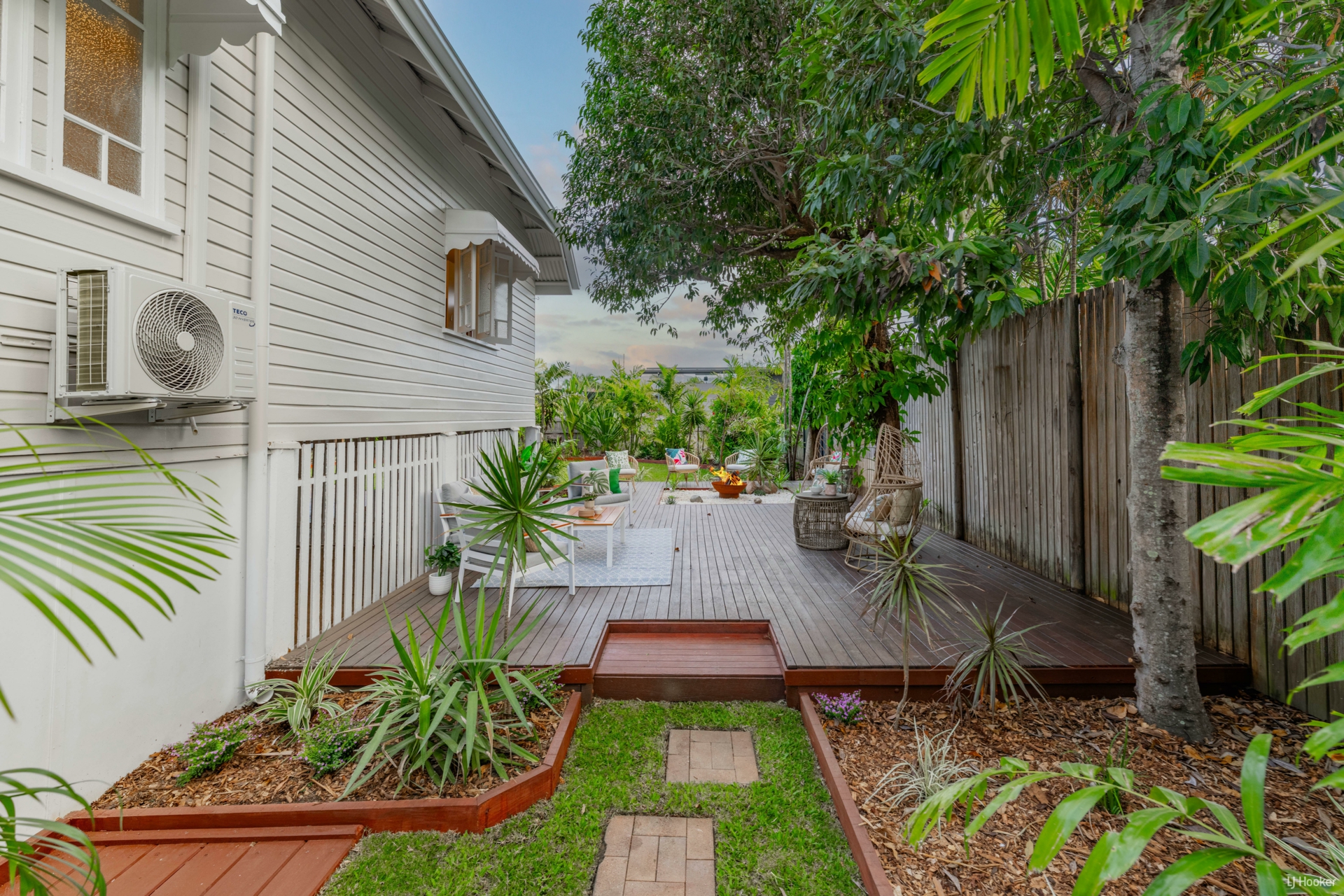 44 Gladstone Street, PIMLICO