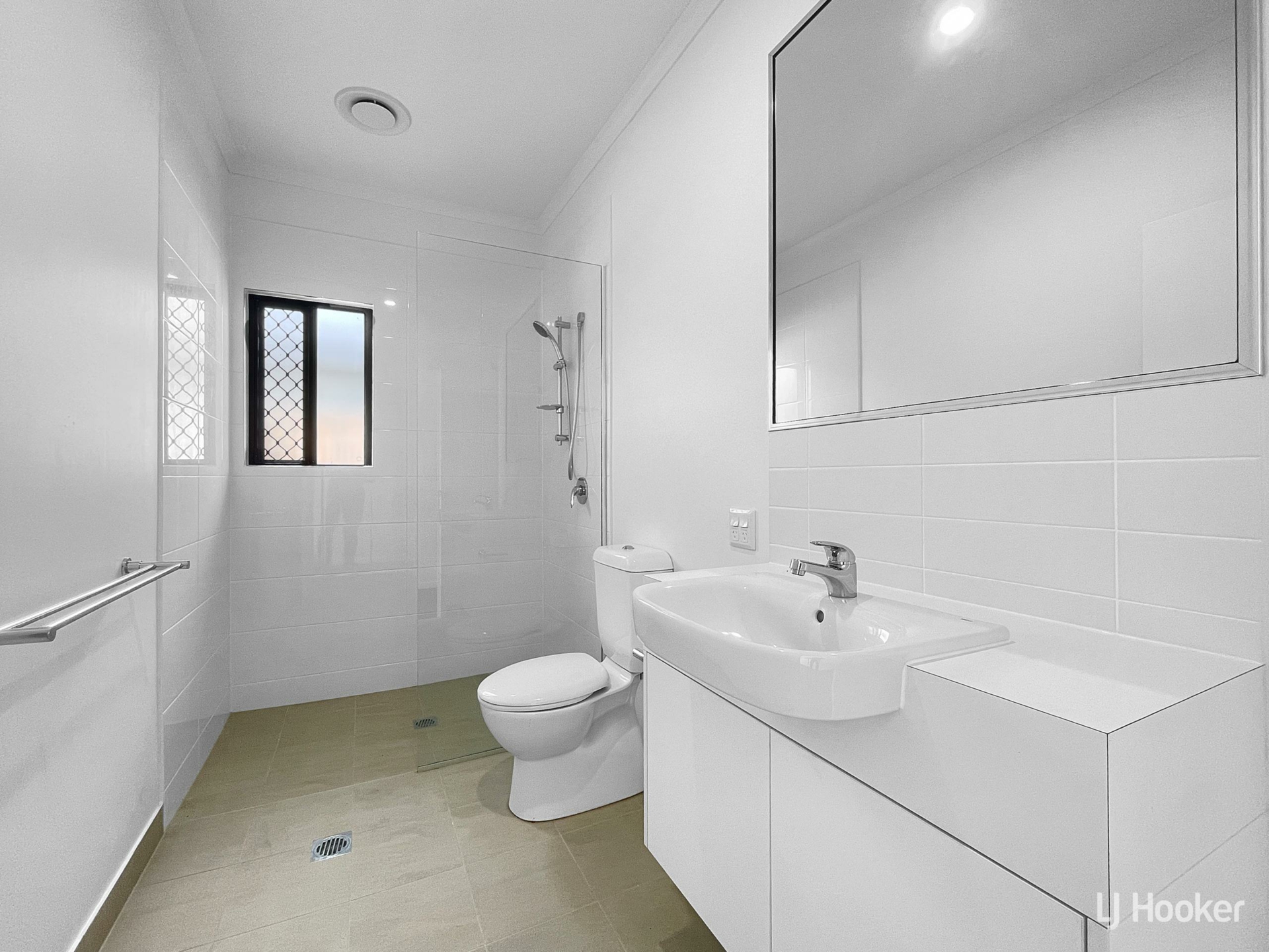 19 Pepperbush Circuit, MOUNT LOW