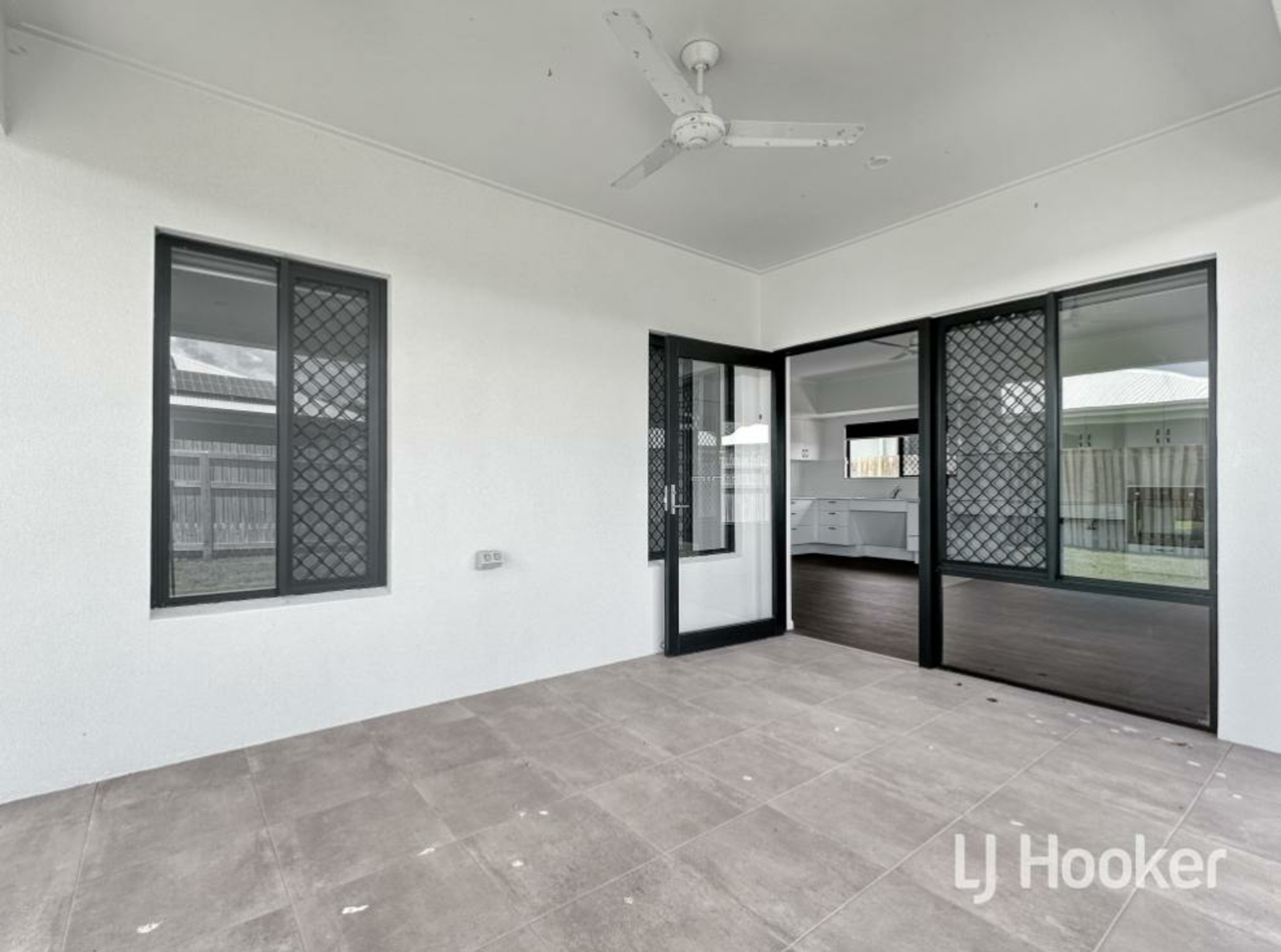 19 Pepperbush Circuit, MOUNT LOW