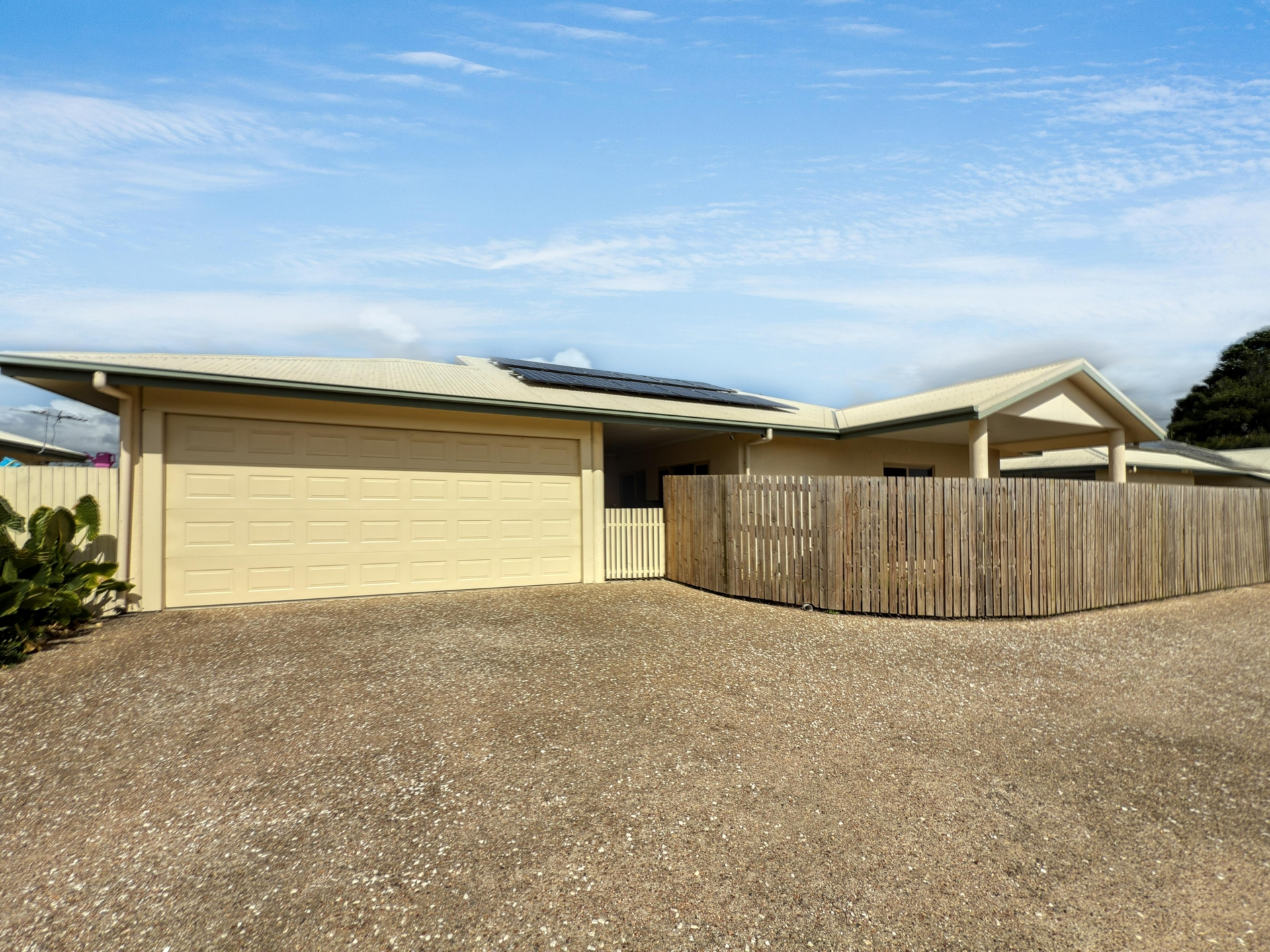 10 Findlater Street, OONOONBA