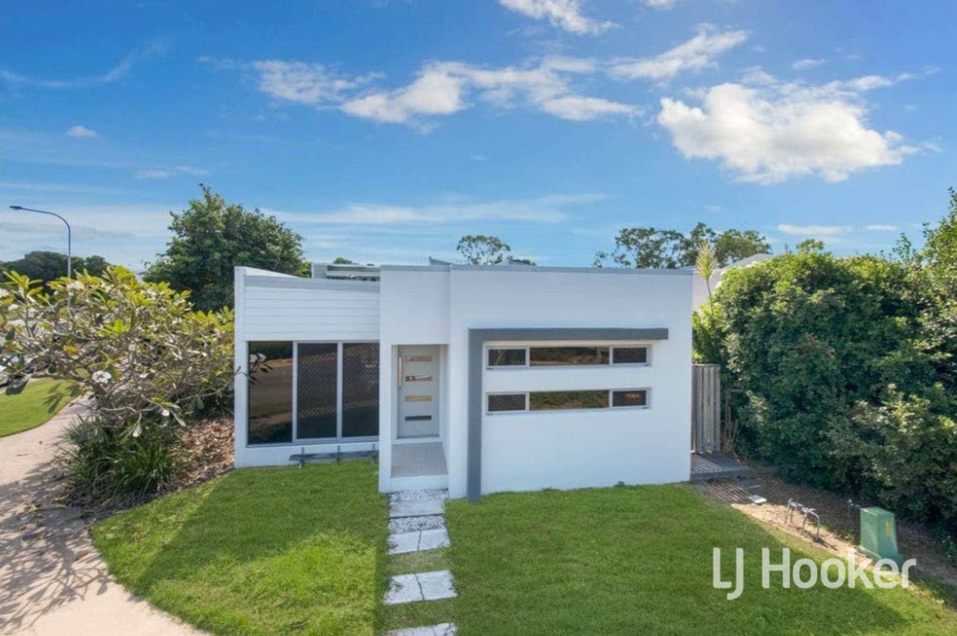 42 Riveredge Boulevard, OONOONBA