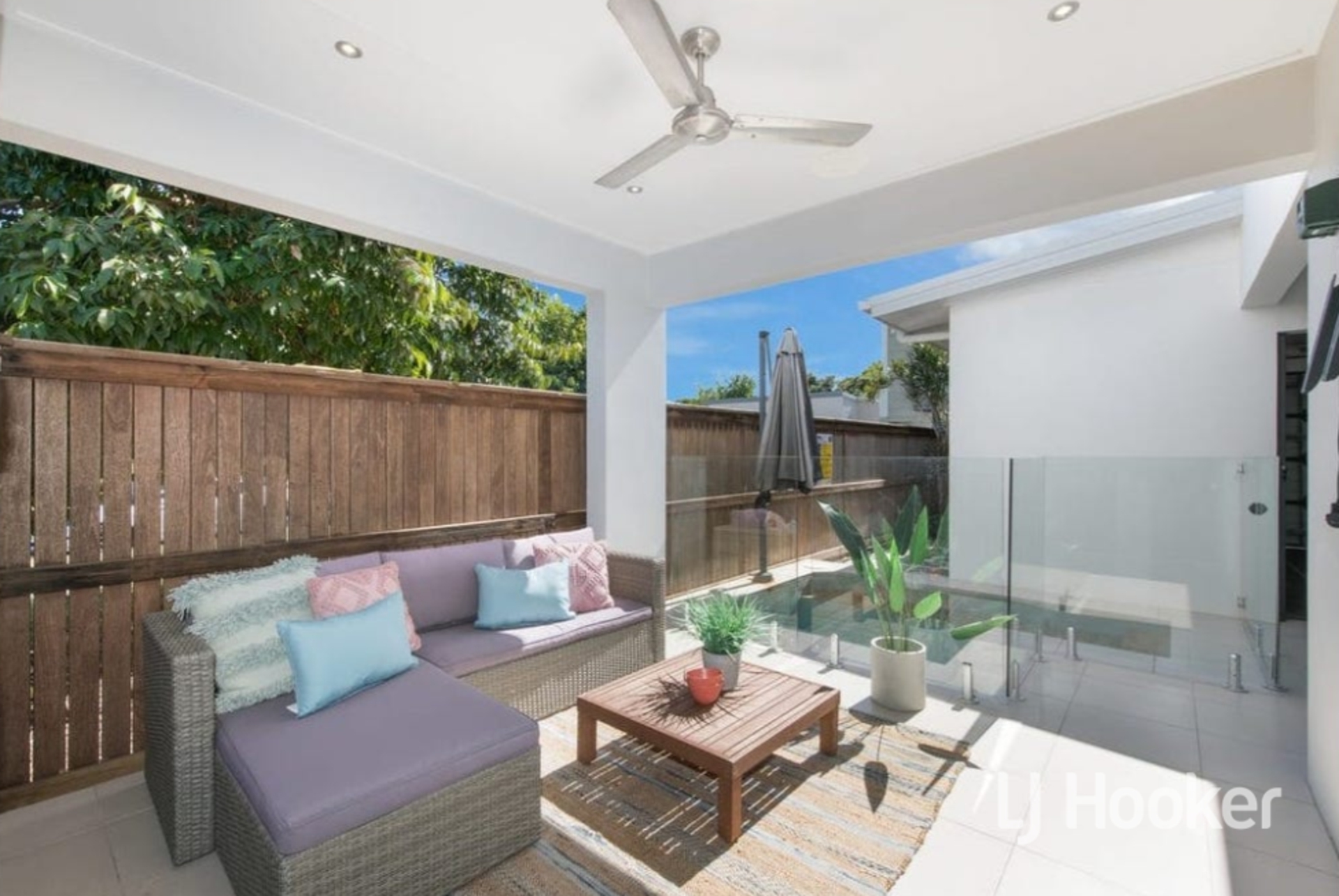 42 Riveredge Boulevard, OONOONBA