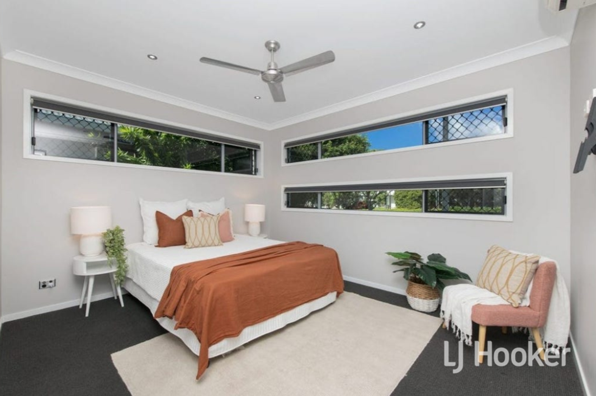 42 Riveredge Boulevard, OONOONBA