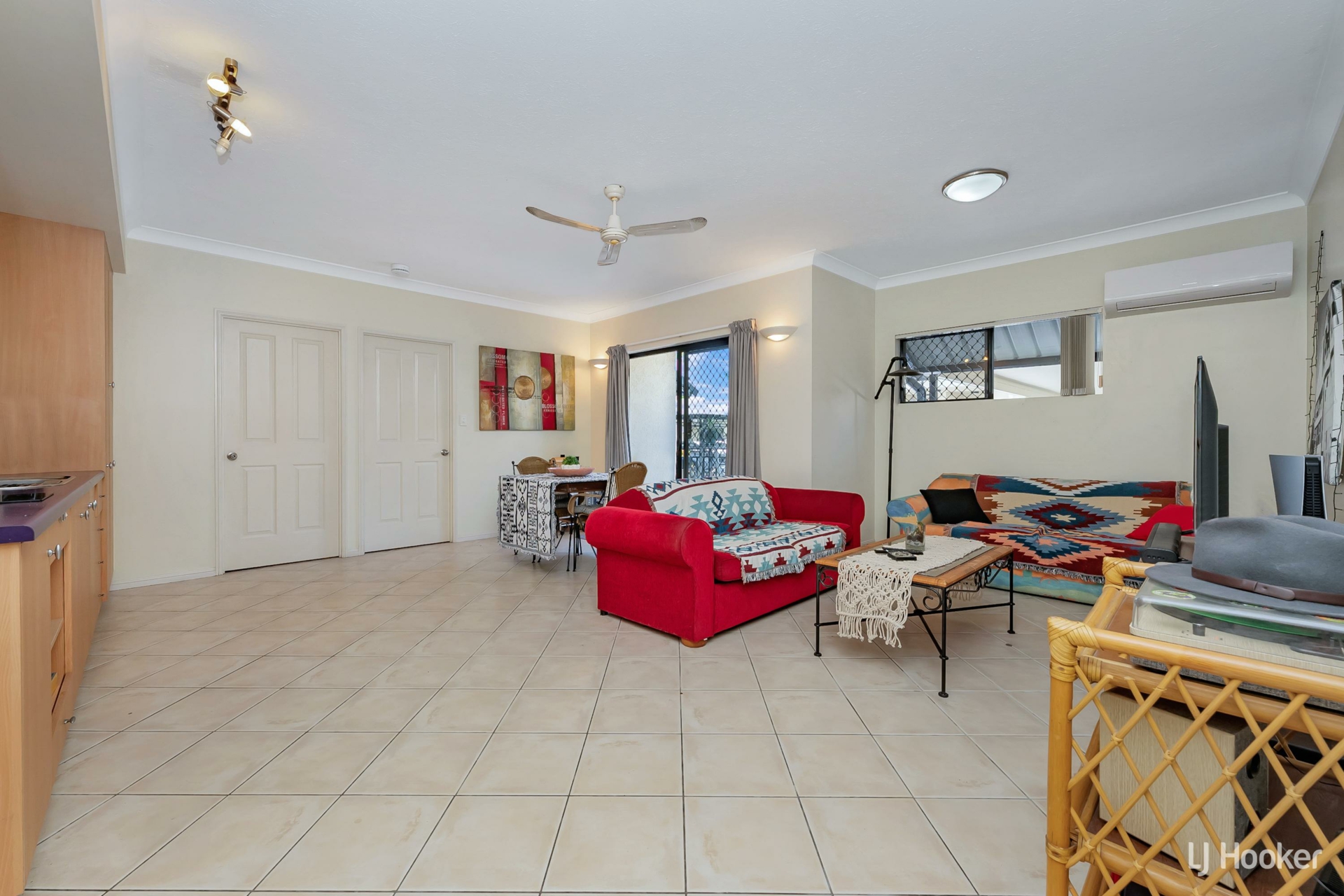 17/48-52 Mitchell Street — photo 6 of 7