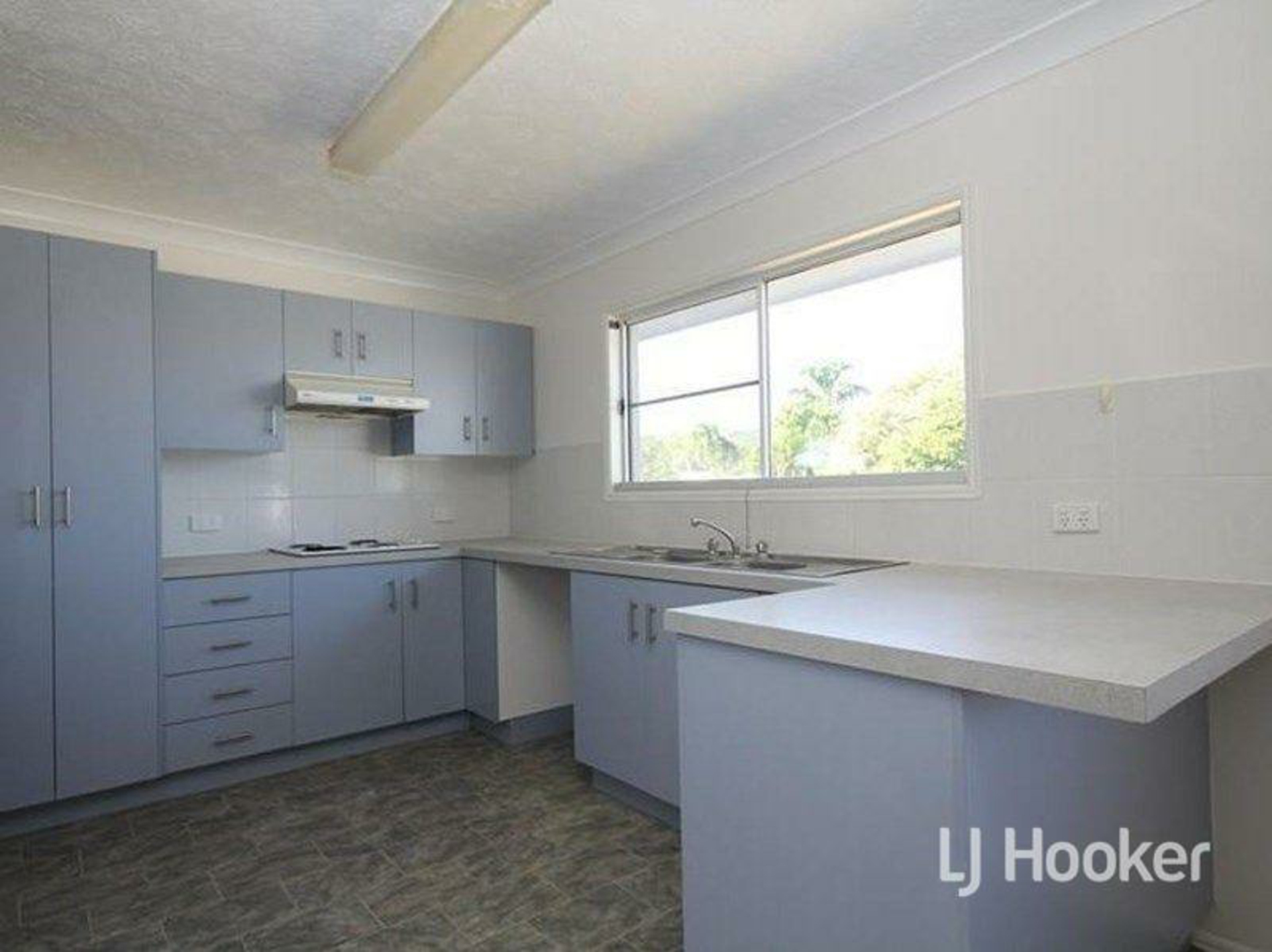 68 Eliza Street — photo 6 of 14