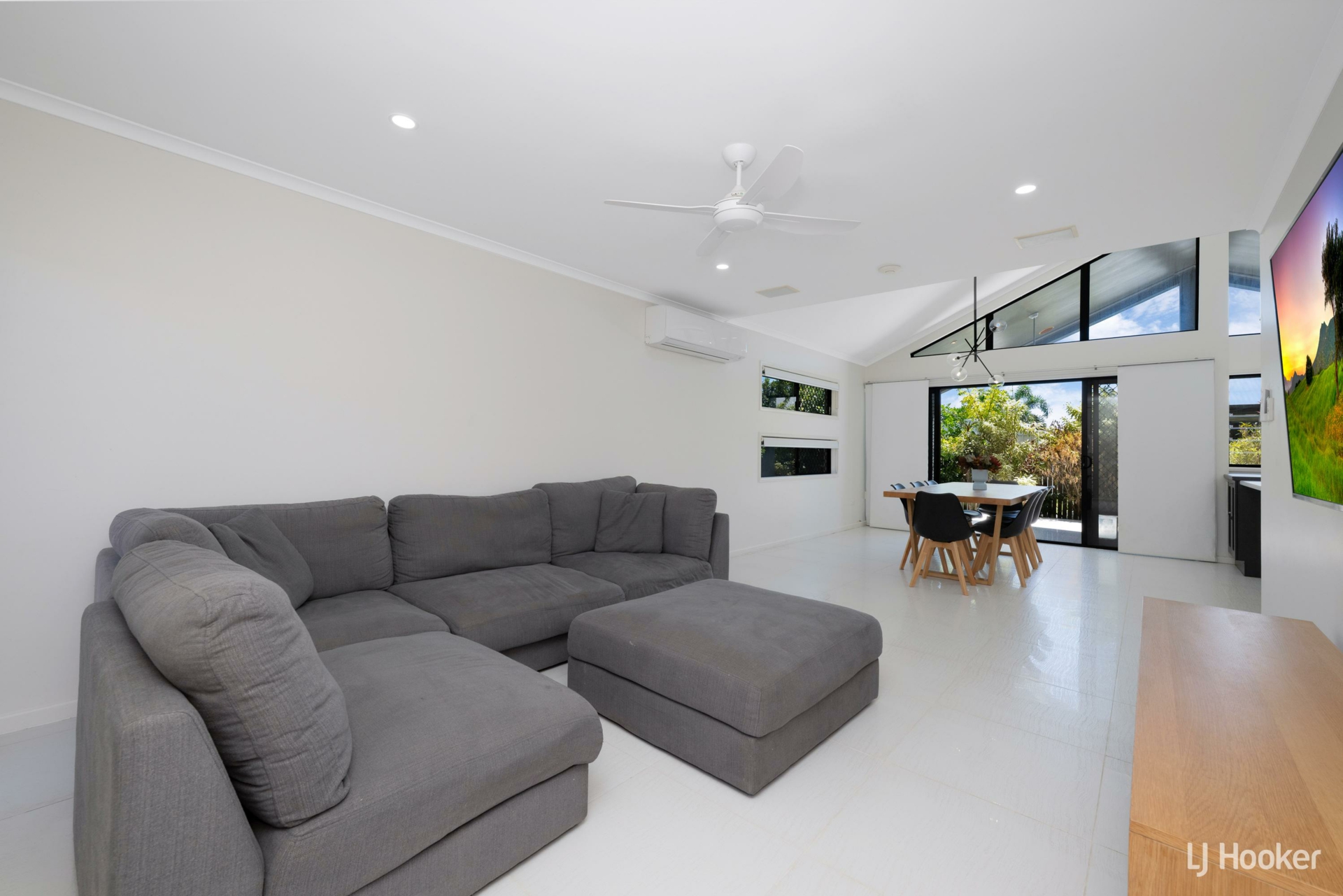 77 Corbett Street — photo 4 of 11