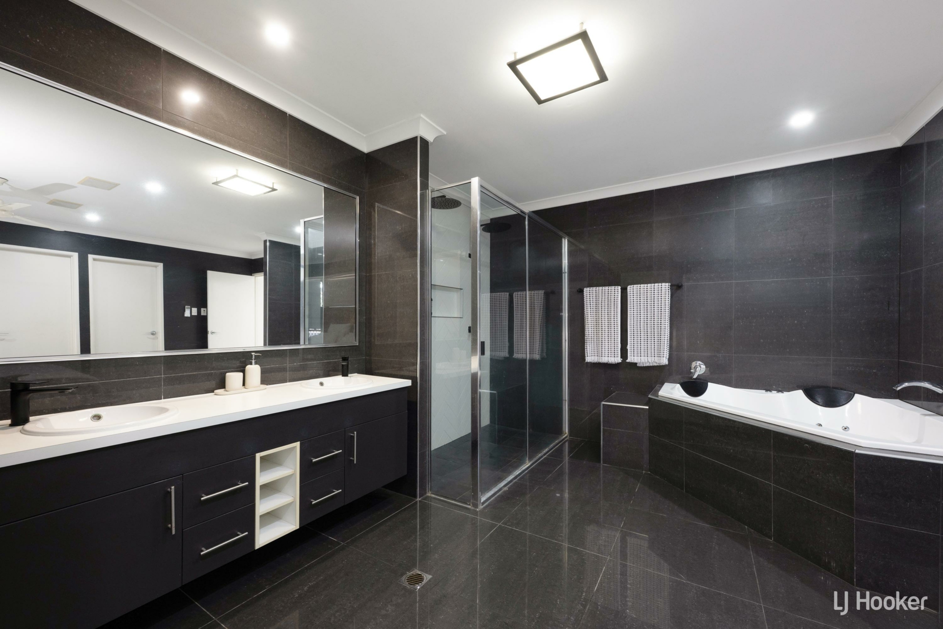 77 Corbett Street — photo 5 of 11