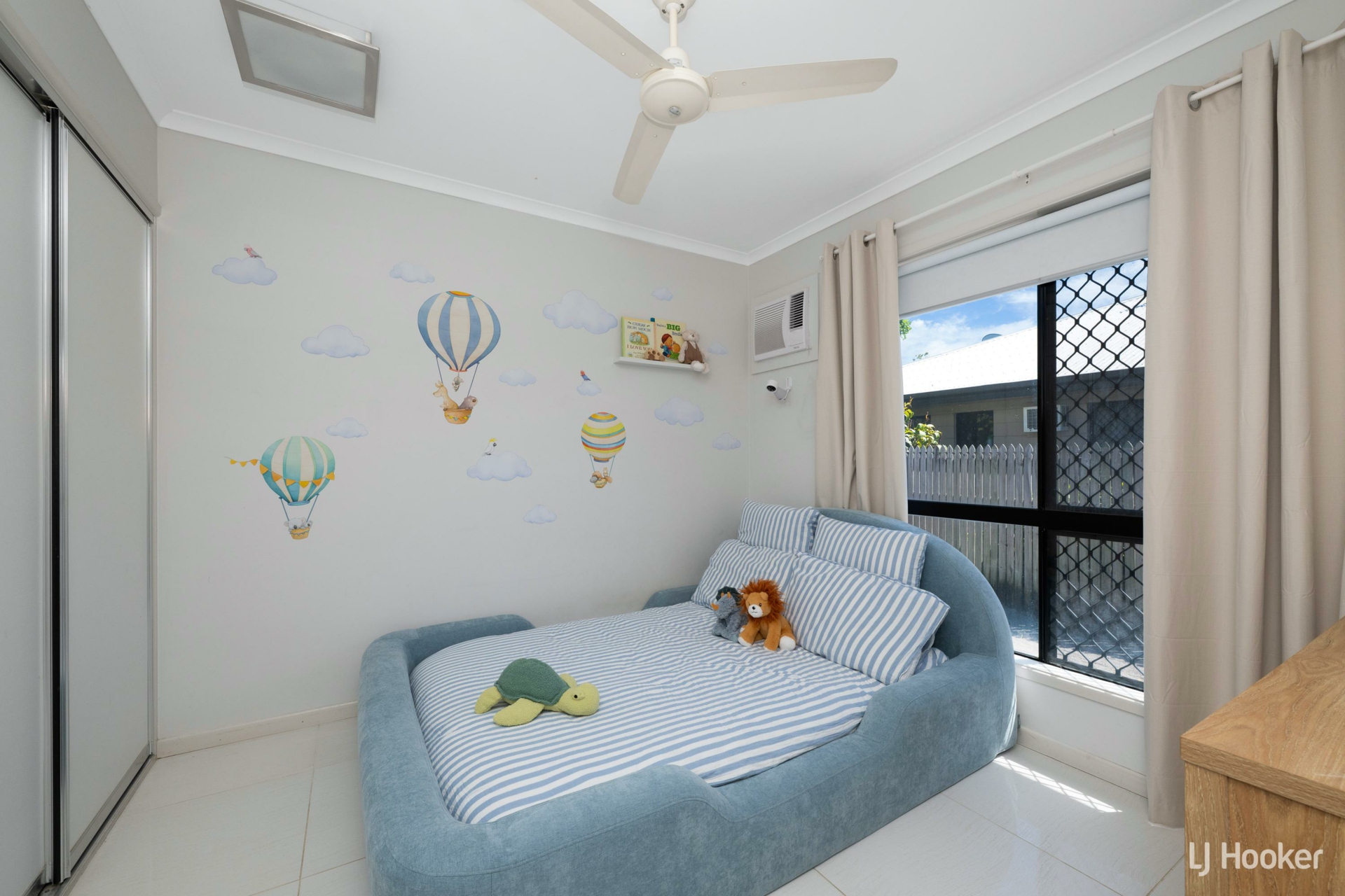 77 Corbett Street — photo 7 of 11