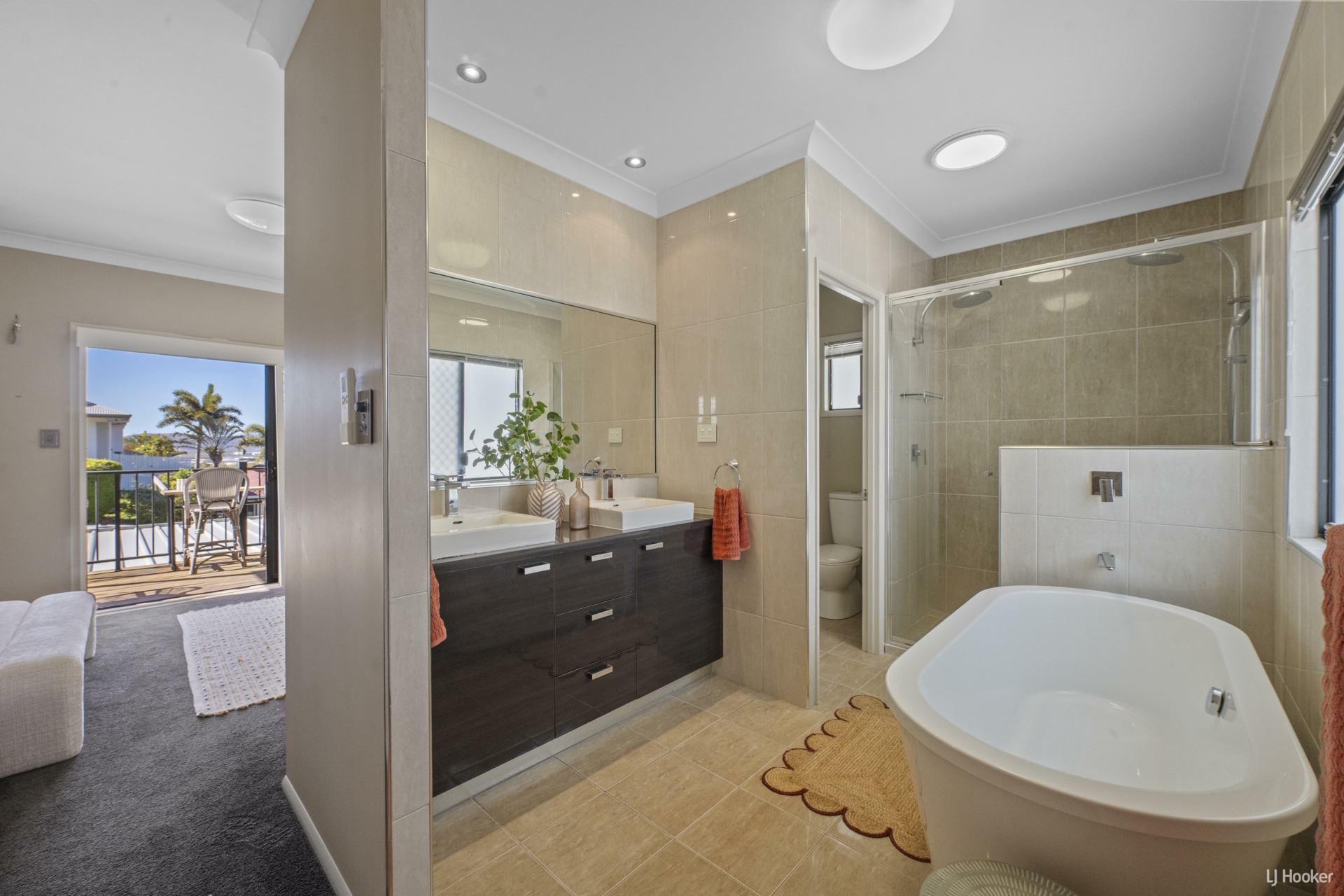 20 Lockyer Place — photo 2 of 9