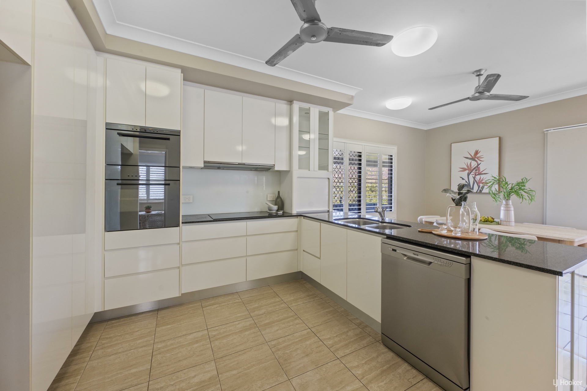 20 Lockyer Place — photo 5 of 9