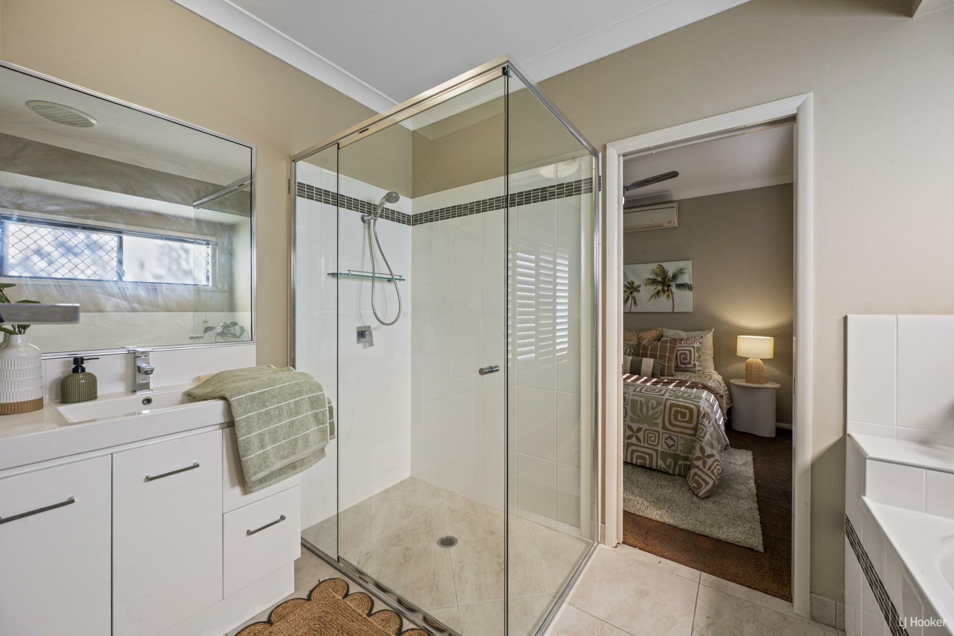 20 Lockyer Place — photo 7 of 9