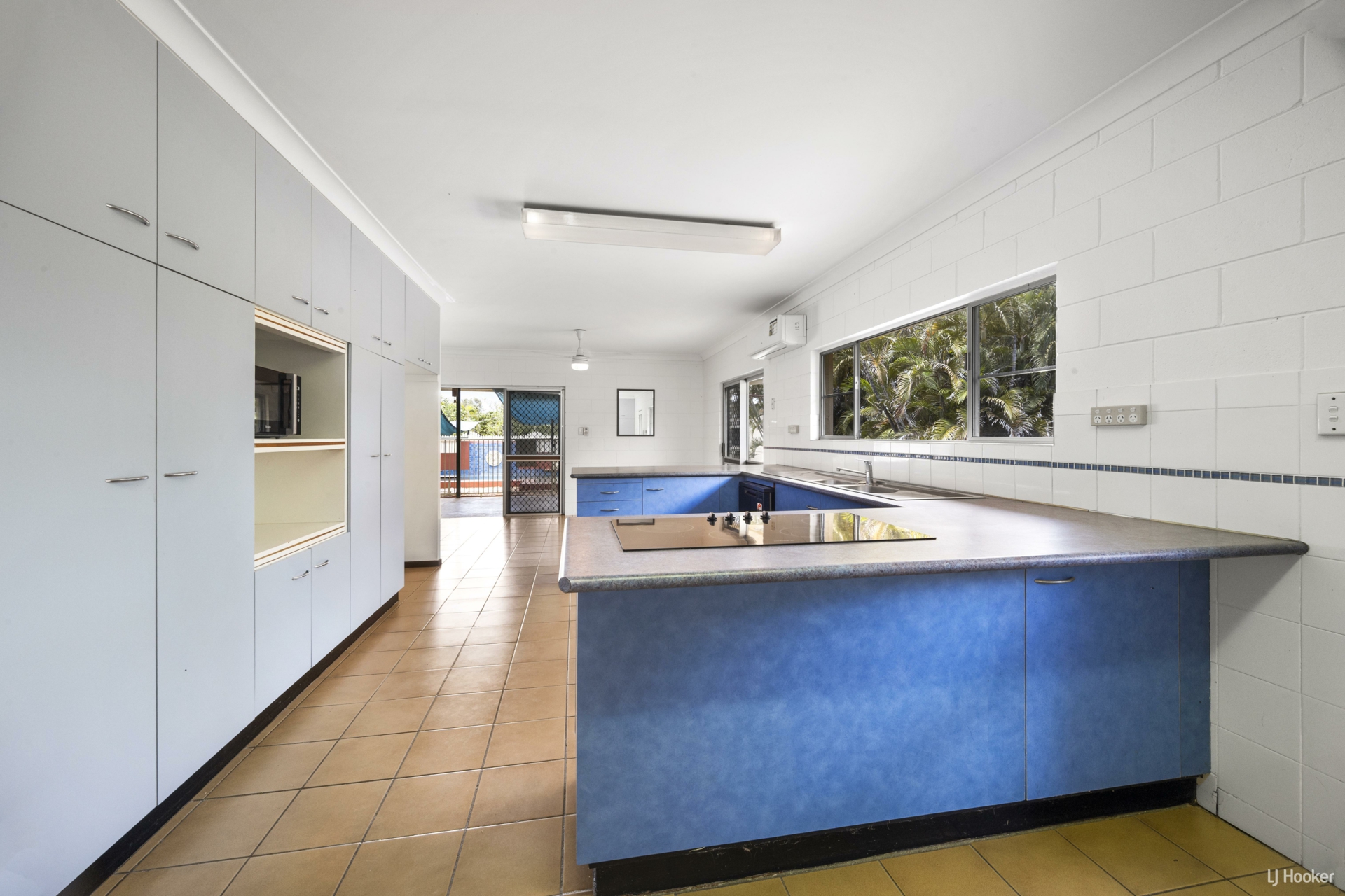 62 Hammond Way — photo 3 of 8