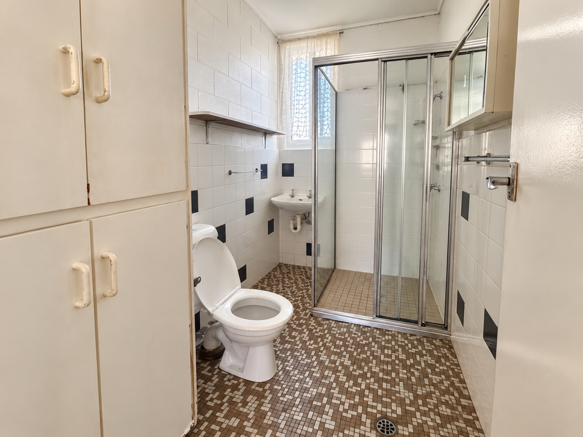 8/133 Eyre Street — photo 5 of 5