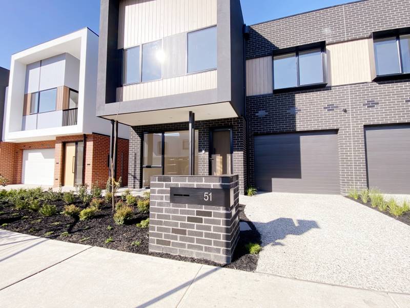 51 Northcote Circuit, BURWOOD EAST