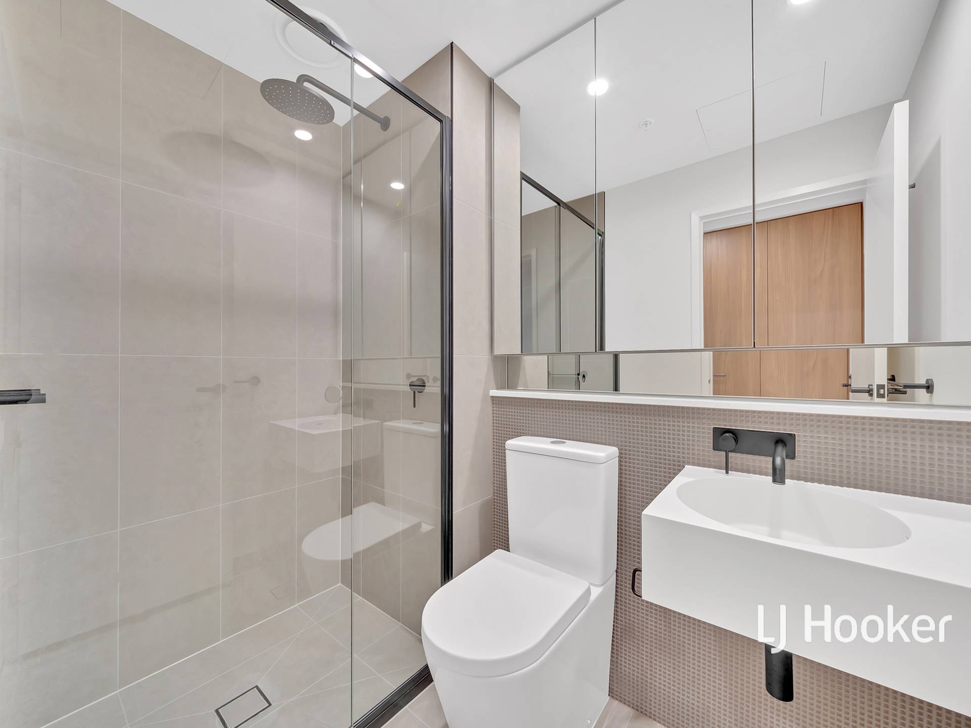 1602/39 Park Street, SOUTH MELBOURNE
