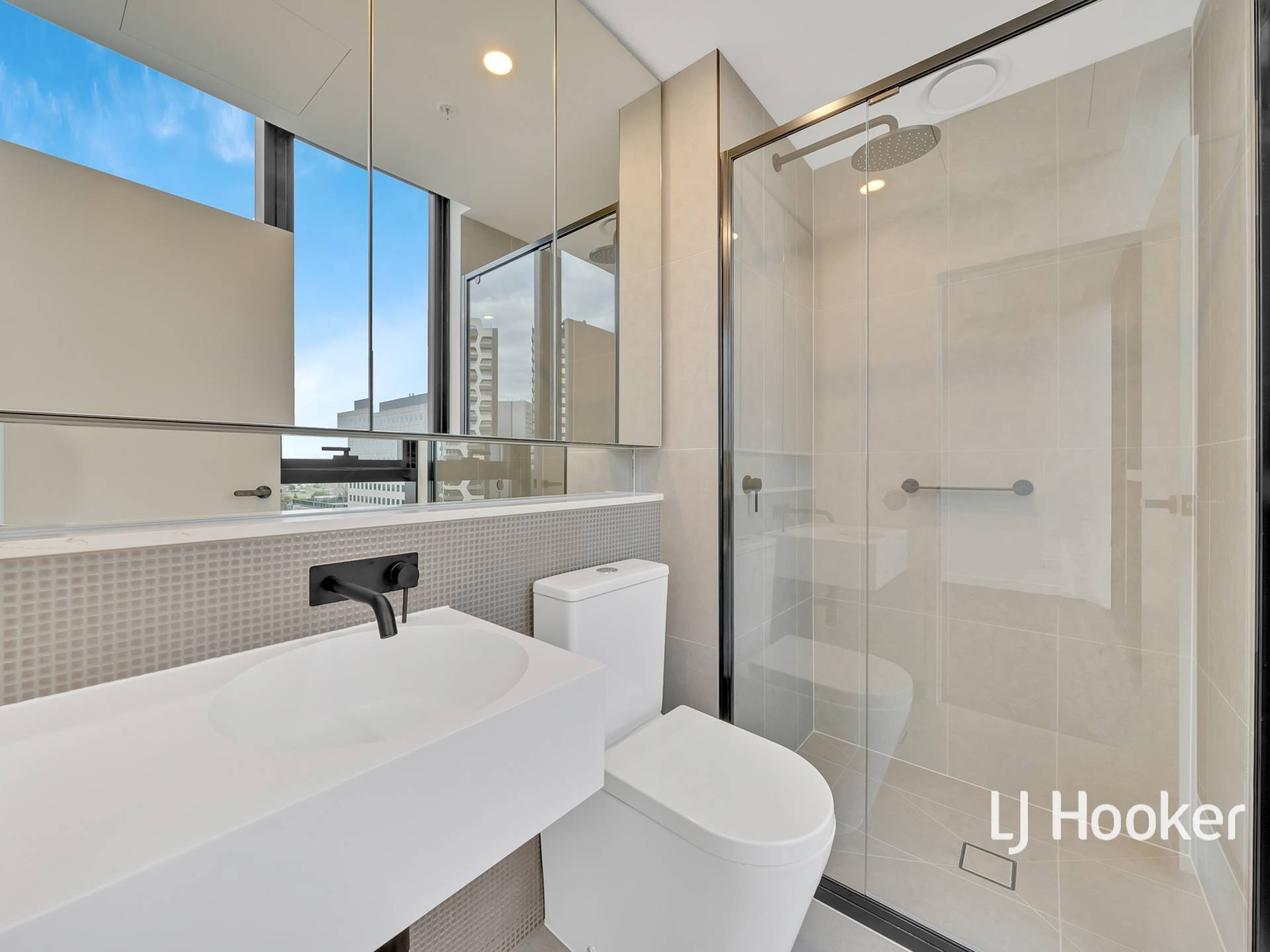 1602/39 Park Street, SOUTH MELBOURNE