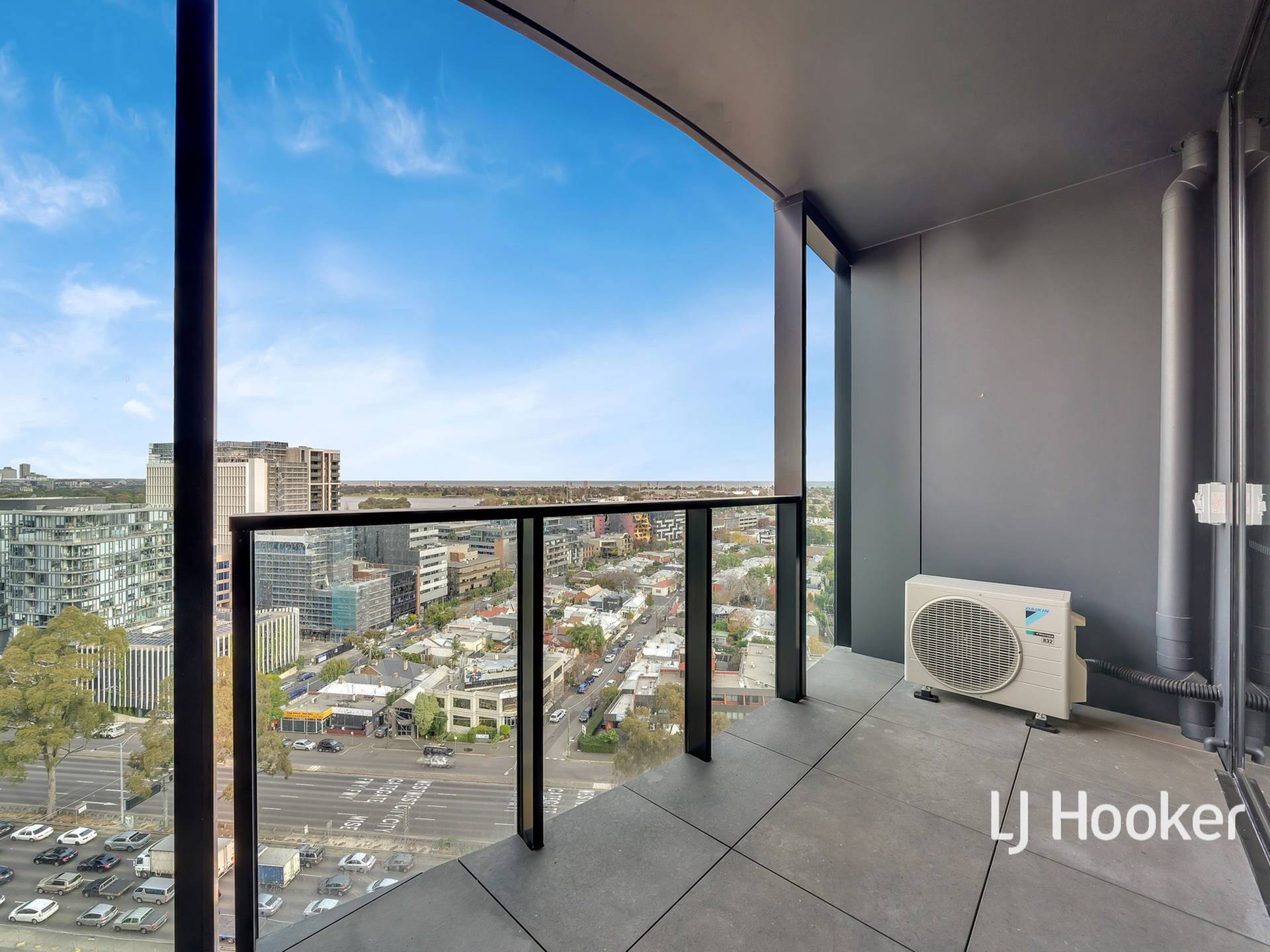 1602/39 Park Street, SOUTH MELBOURNE