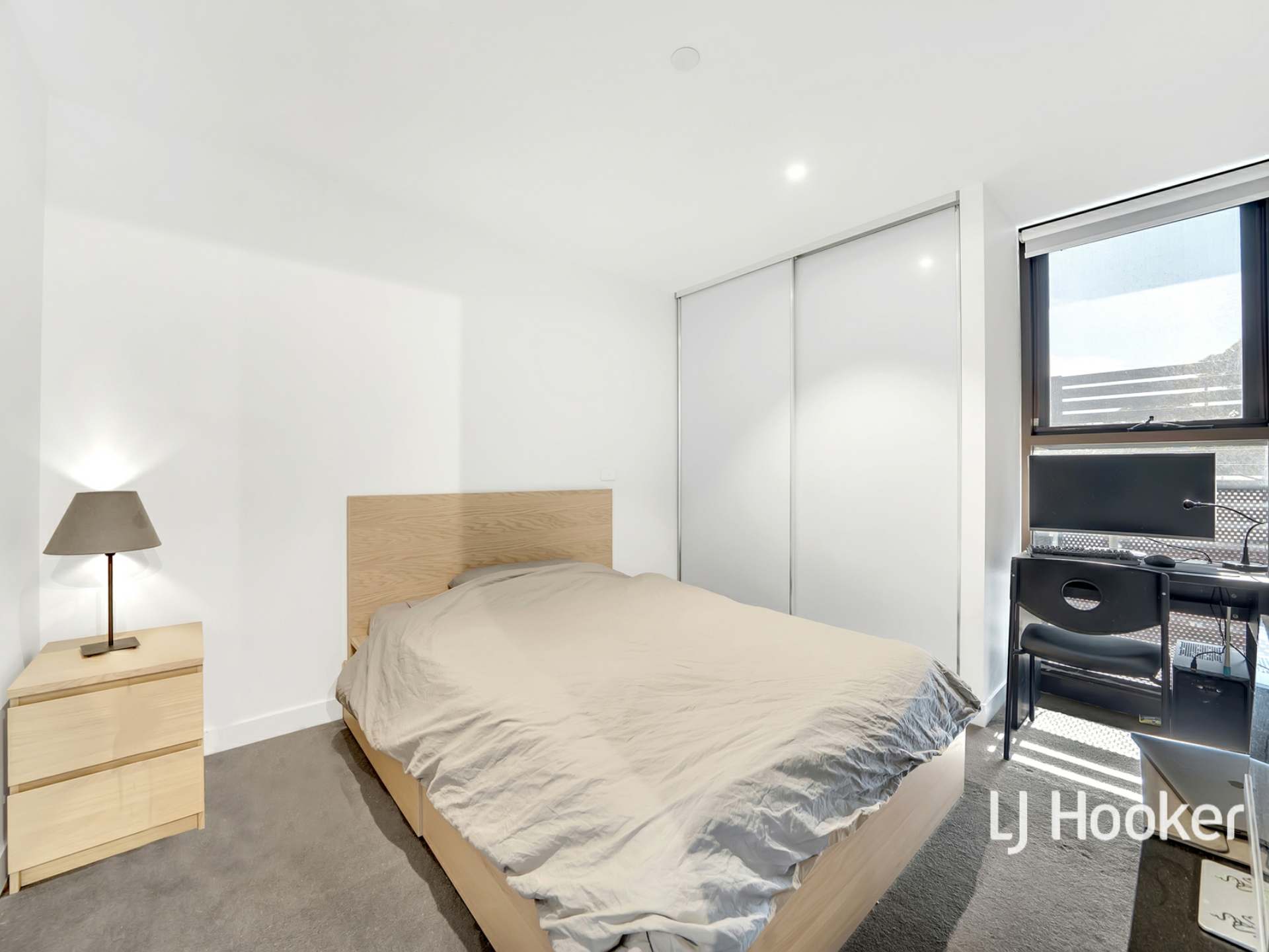 210/88 Carlisle Street, ST KILDA