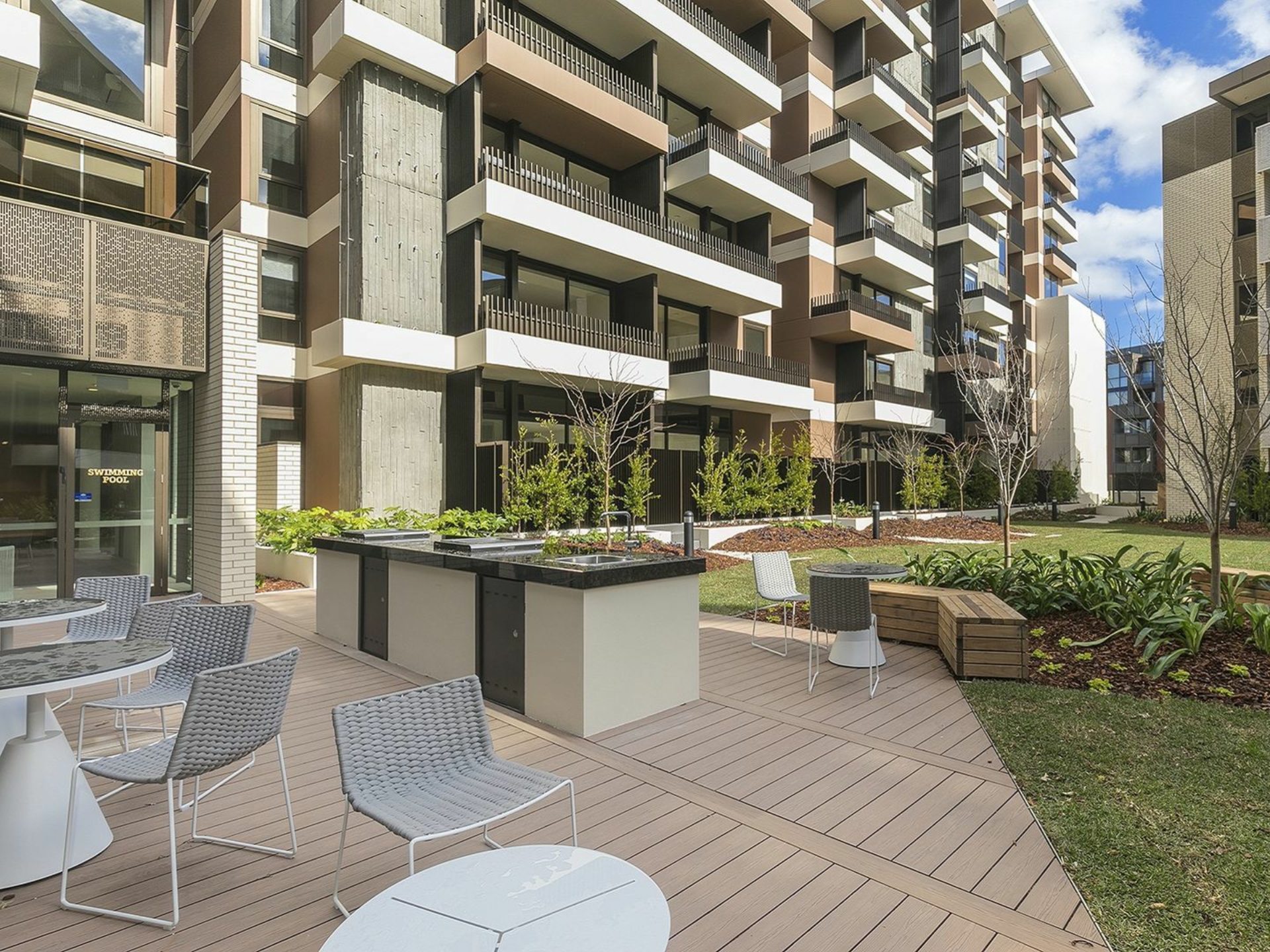 103/1 Village Mews, CAULFIELD NORTH