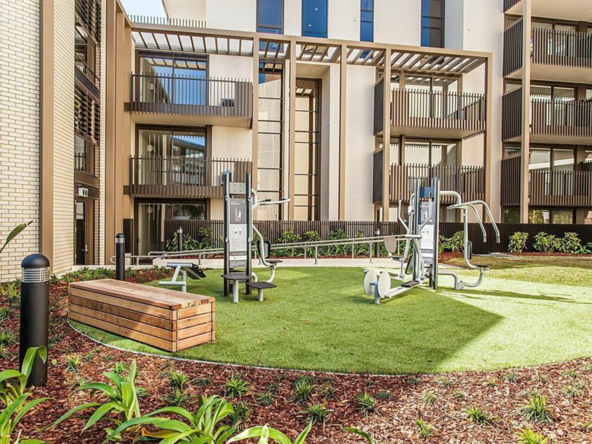 103/1 Village Mews, CAULFIELD NORTH