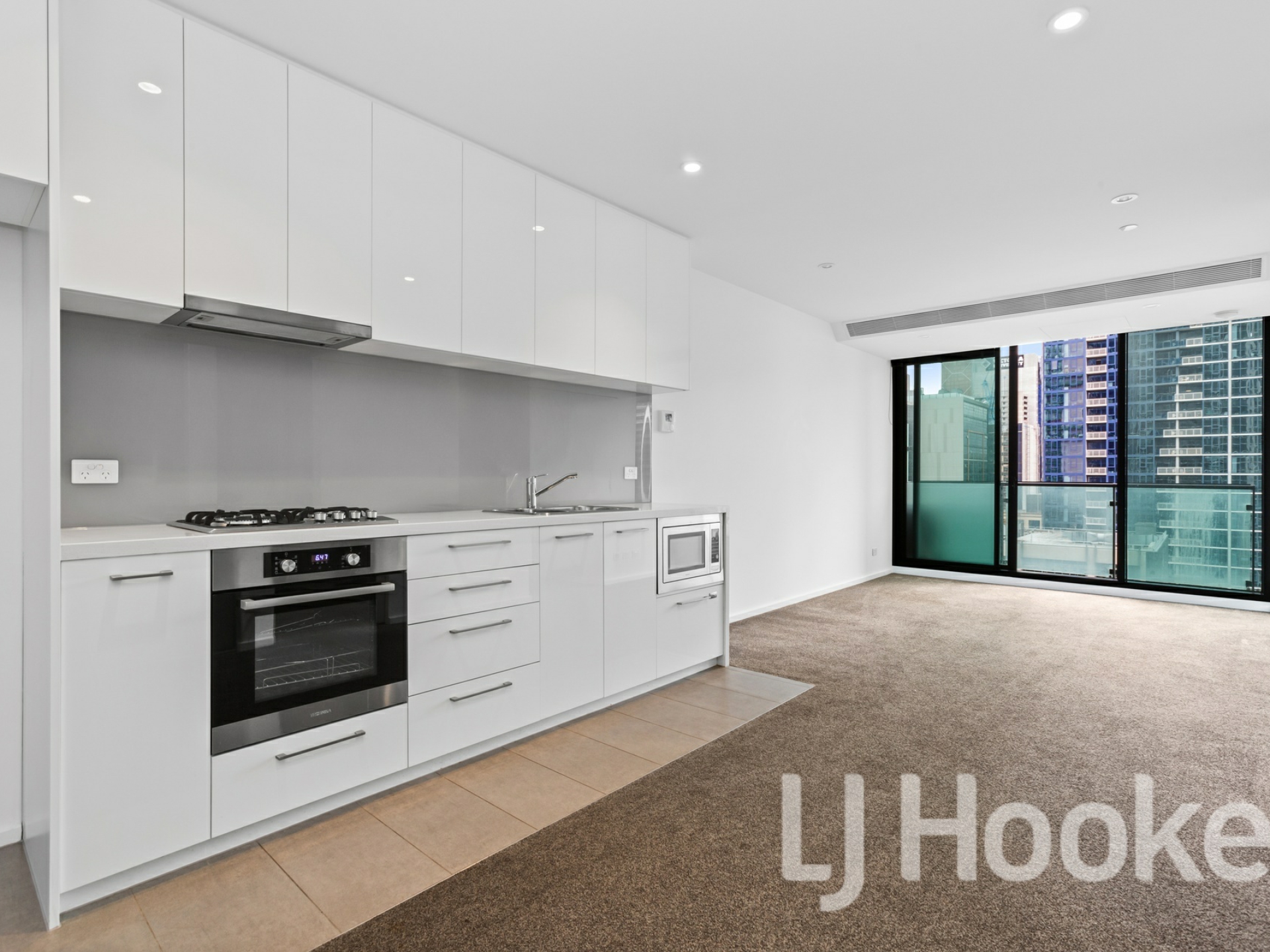 2412/618 Lonsdale Street, MELBOURNE
