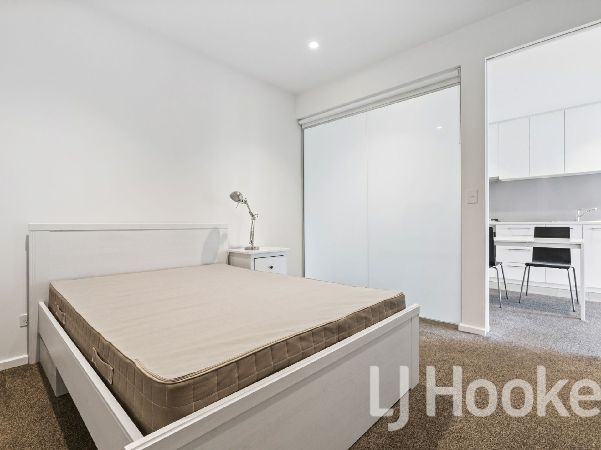 2412/618 Lonsdale Street, MELBOURNE