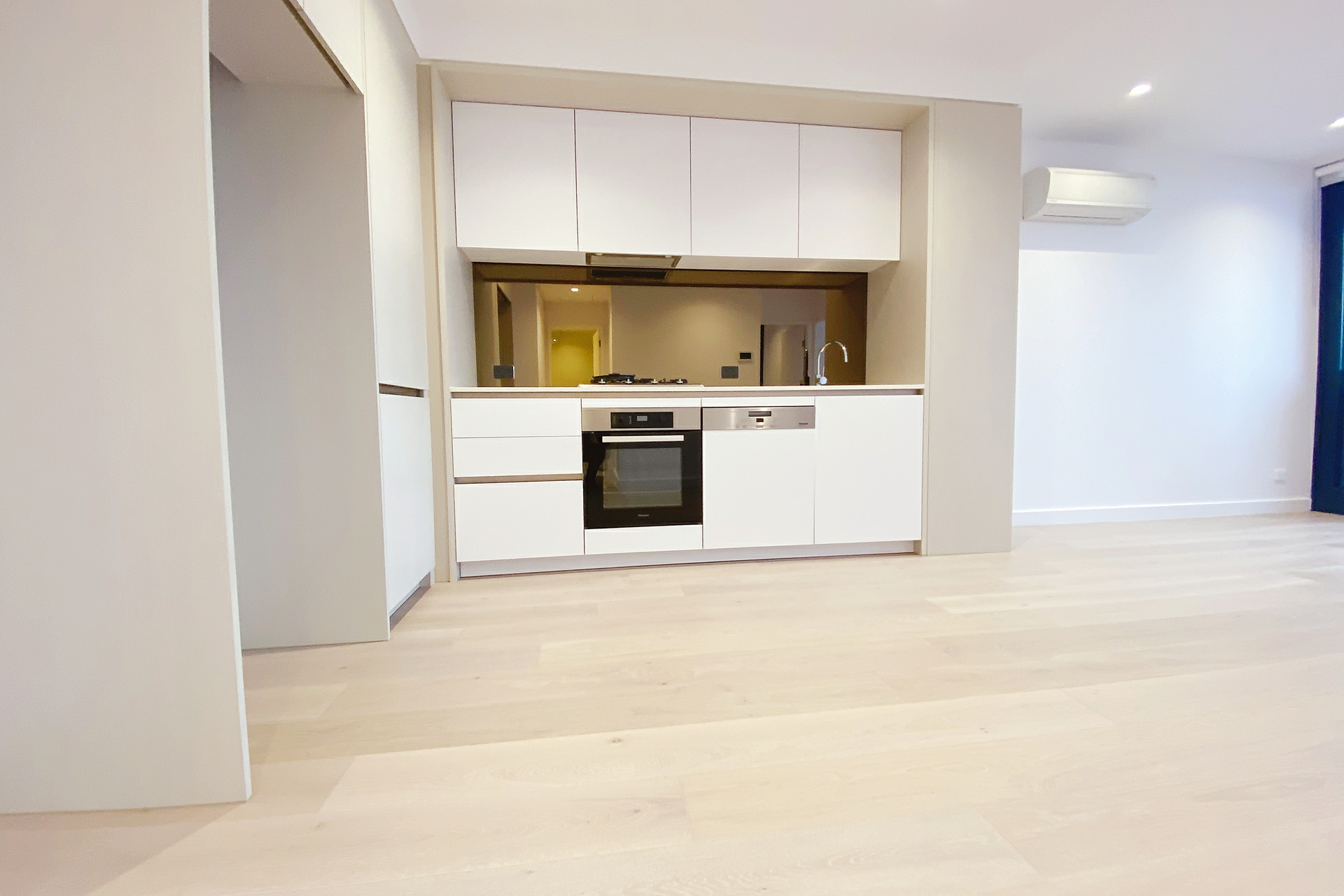 3716/628 Flinders Street, DOCKLANDS