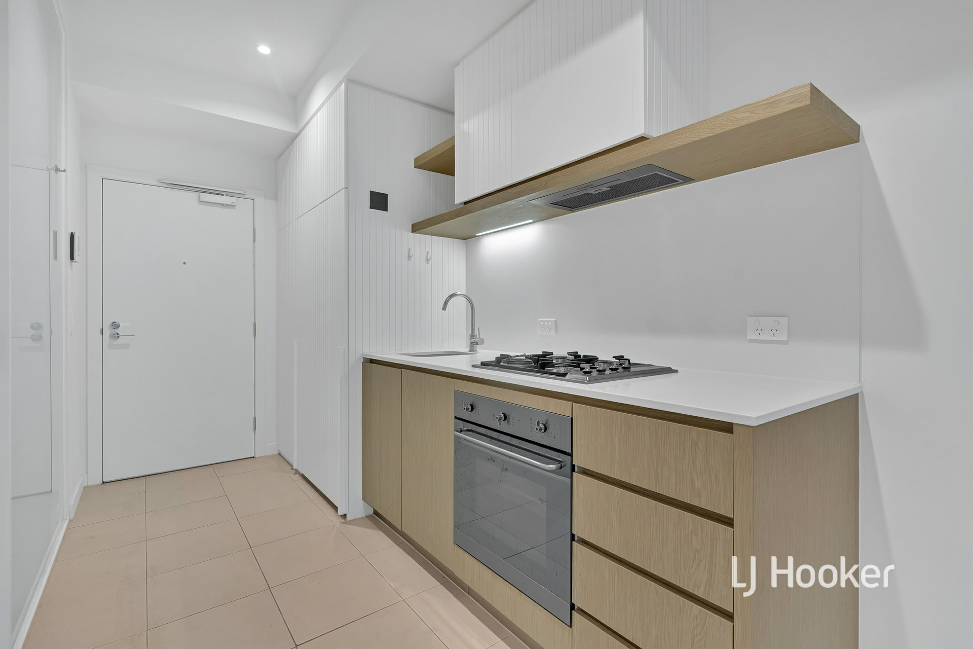 203/11 Bond Street, Caulfield North