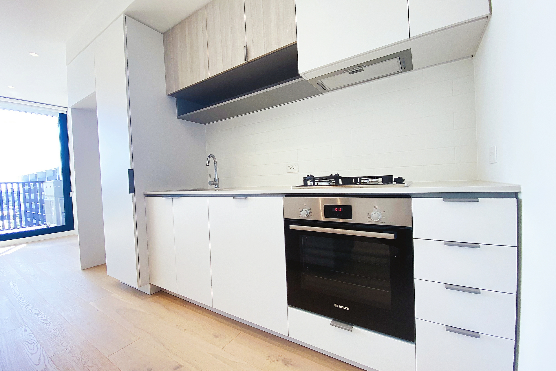 303B/11 Foundation Boulevard, BURWOOD EAST