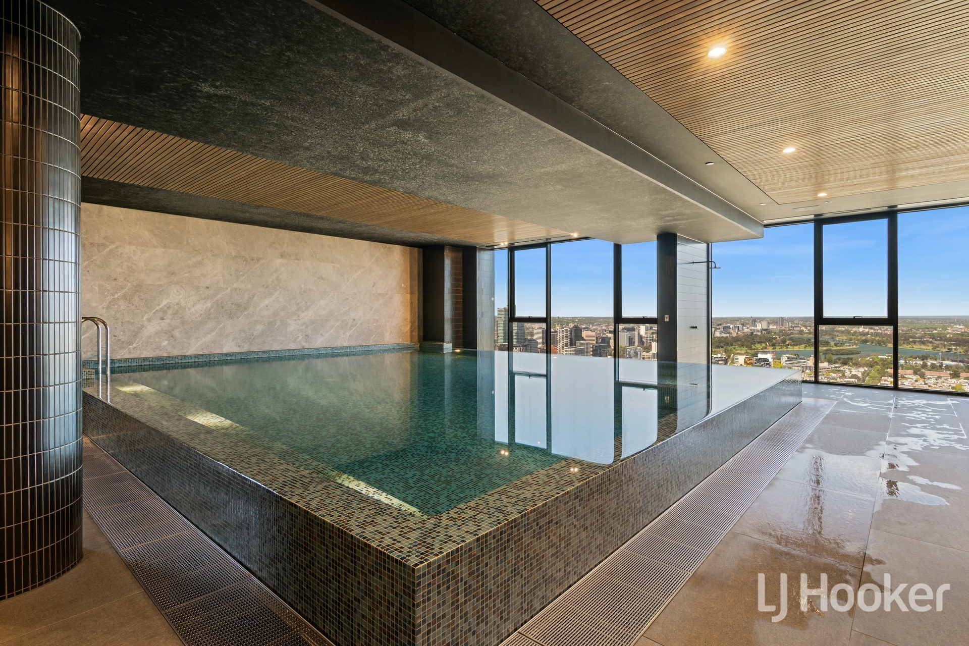 1503/245 City Road, SOUTHBANK