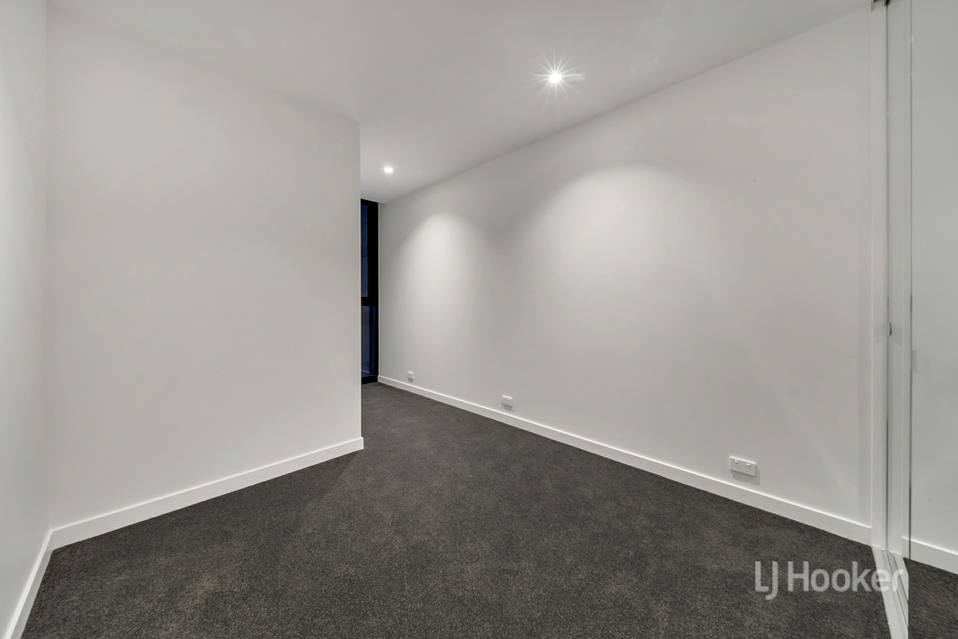 1503/245 City Road, SOUTHBANK