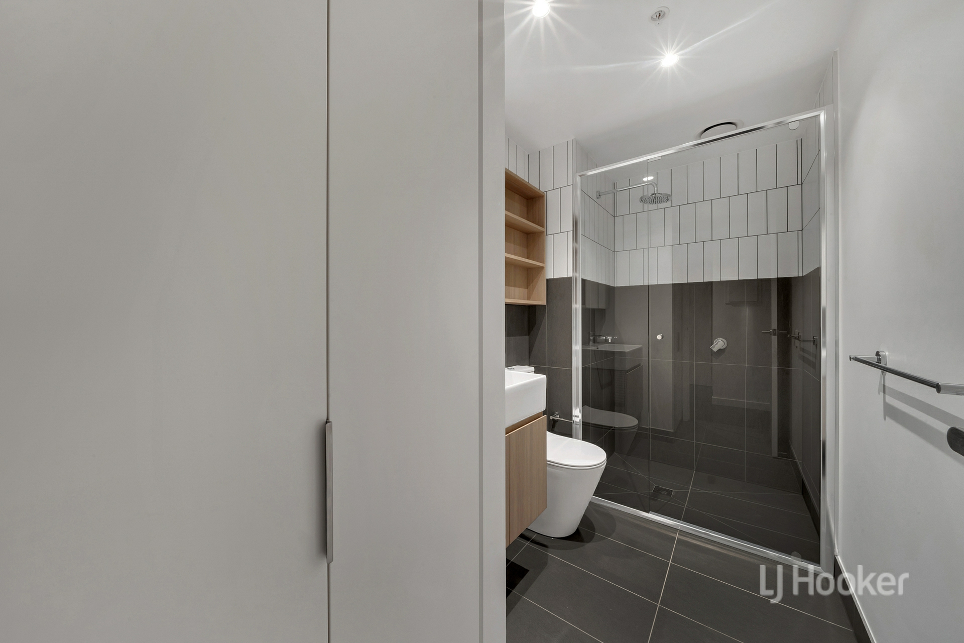1503/245 City Road, SOUTHBANK