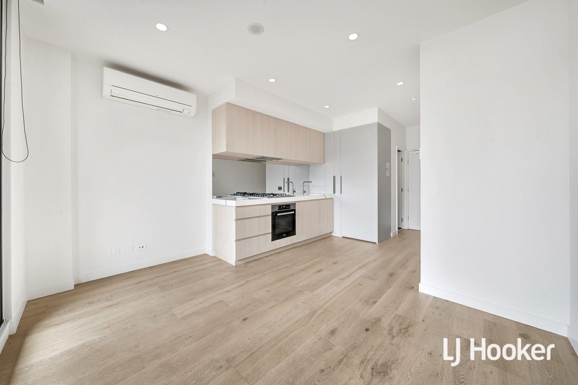 316W/105 Batman Street, WEST MELBOURNE
