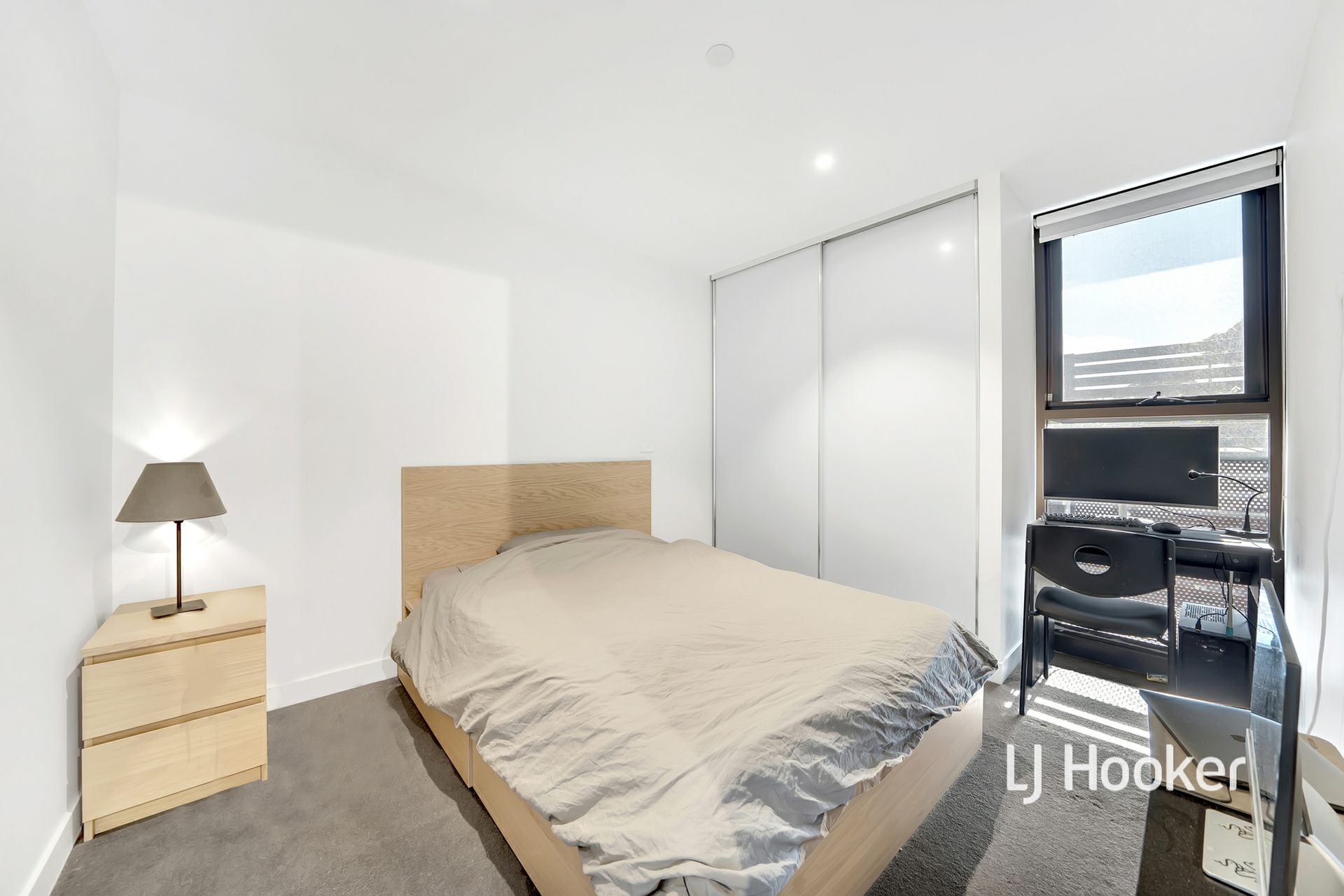 210/88 Carlisle Street, ST KILDA