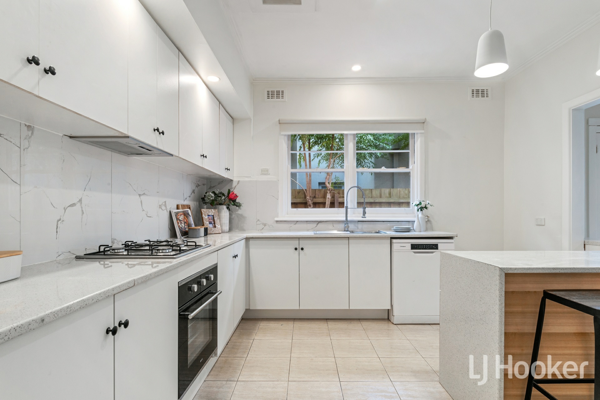 147 East Boundary Road, BENTLEIGH EAST