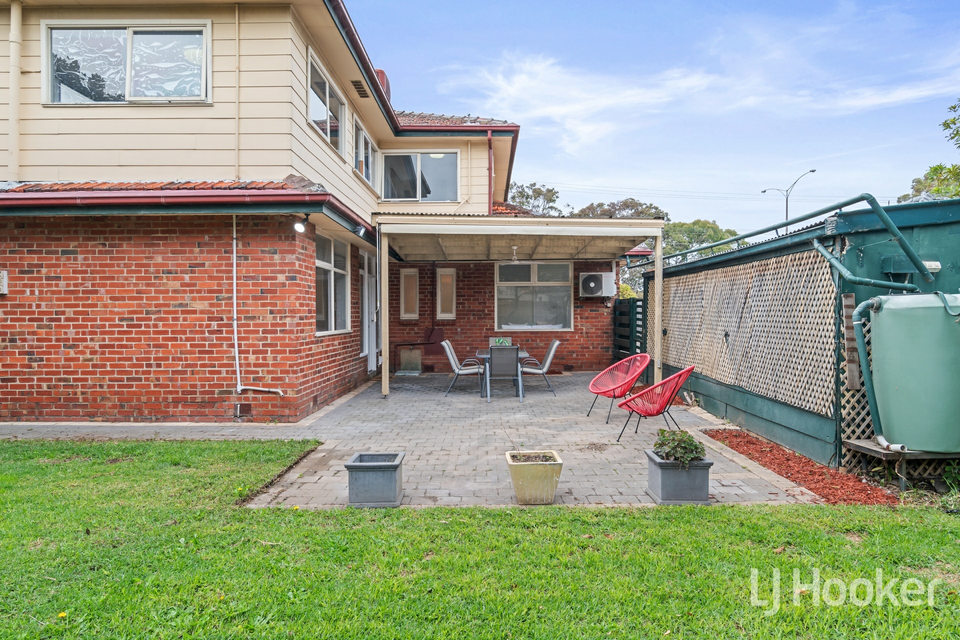 147 East Boundary Road, BENTLEIGH EAST