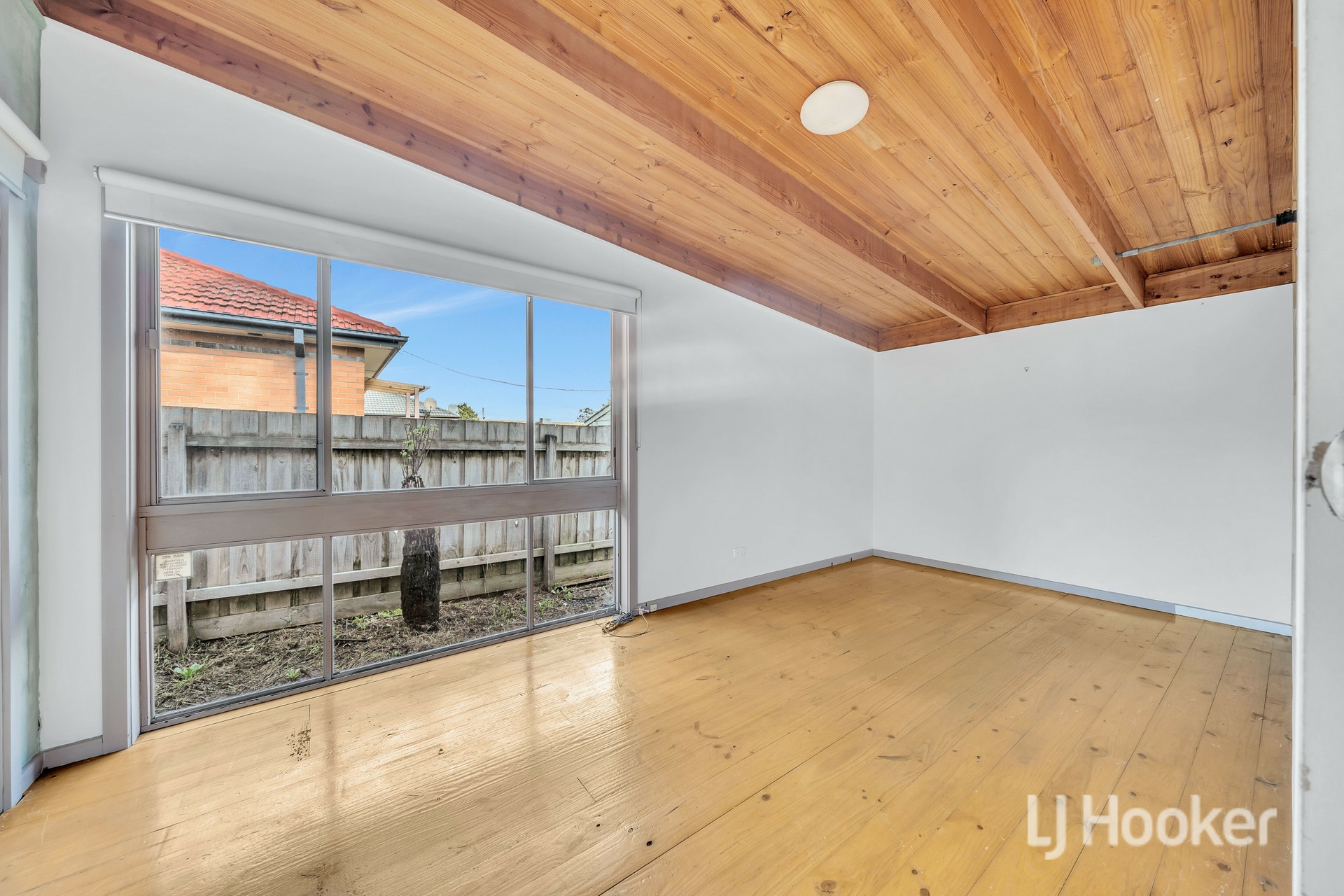 8 Normleith Grove, BORONIA