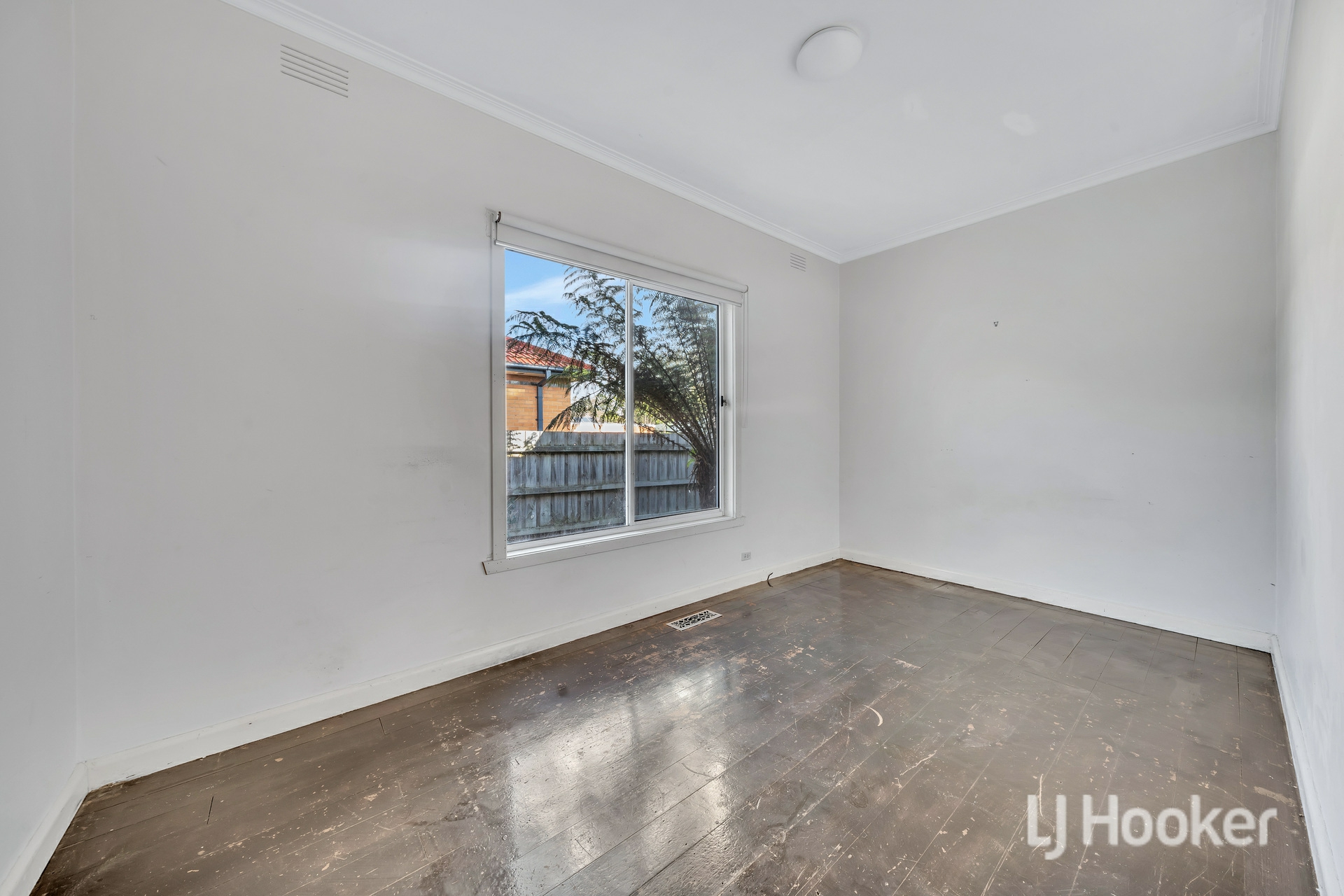 8 Normleith Grove, BORONIA